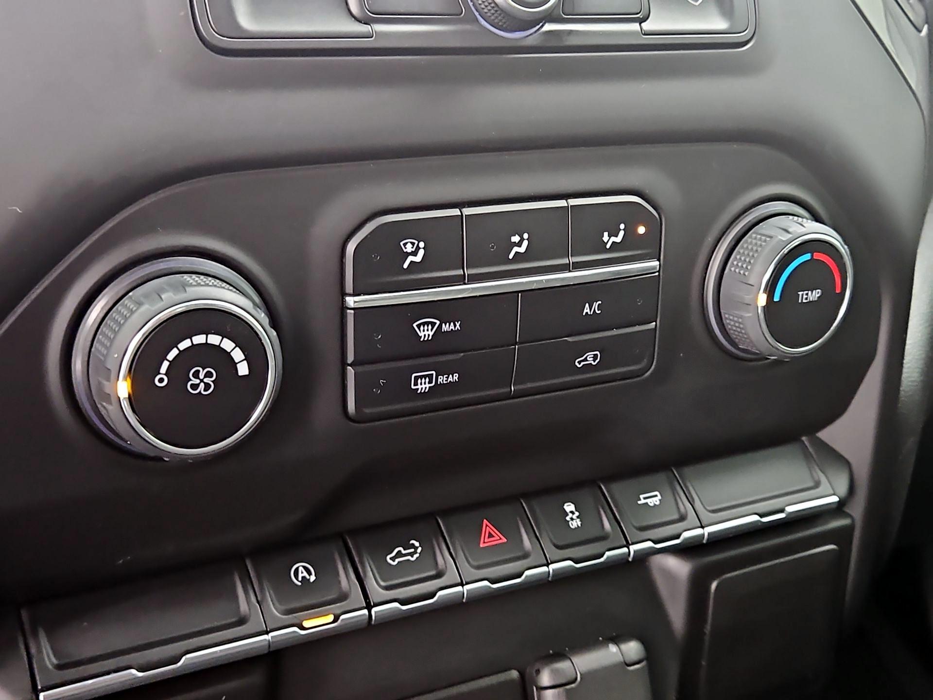 Thumbnail: 2022 Chevrolet Silverado 1500 - 16