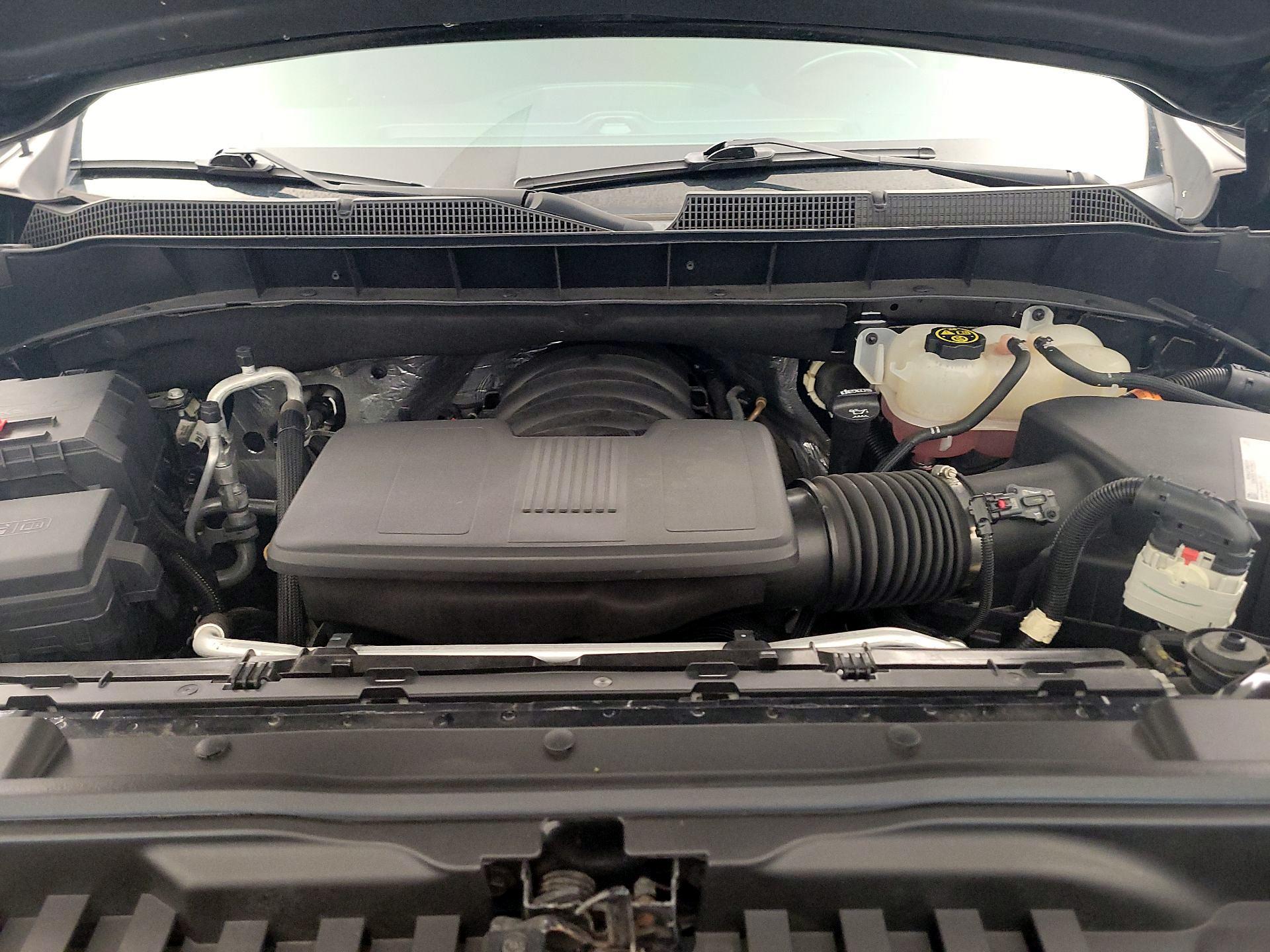 Thumbnail: 2020 Chevrolet Silverado 1500 - 17