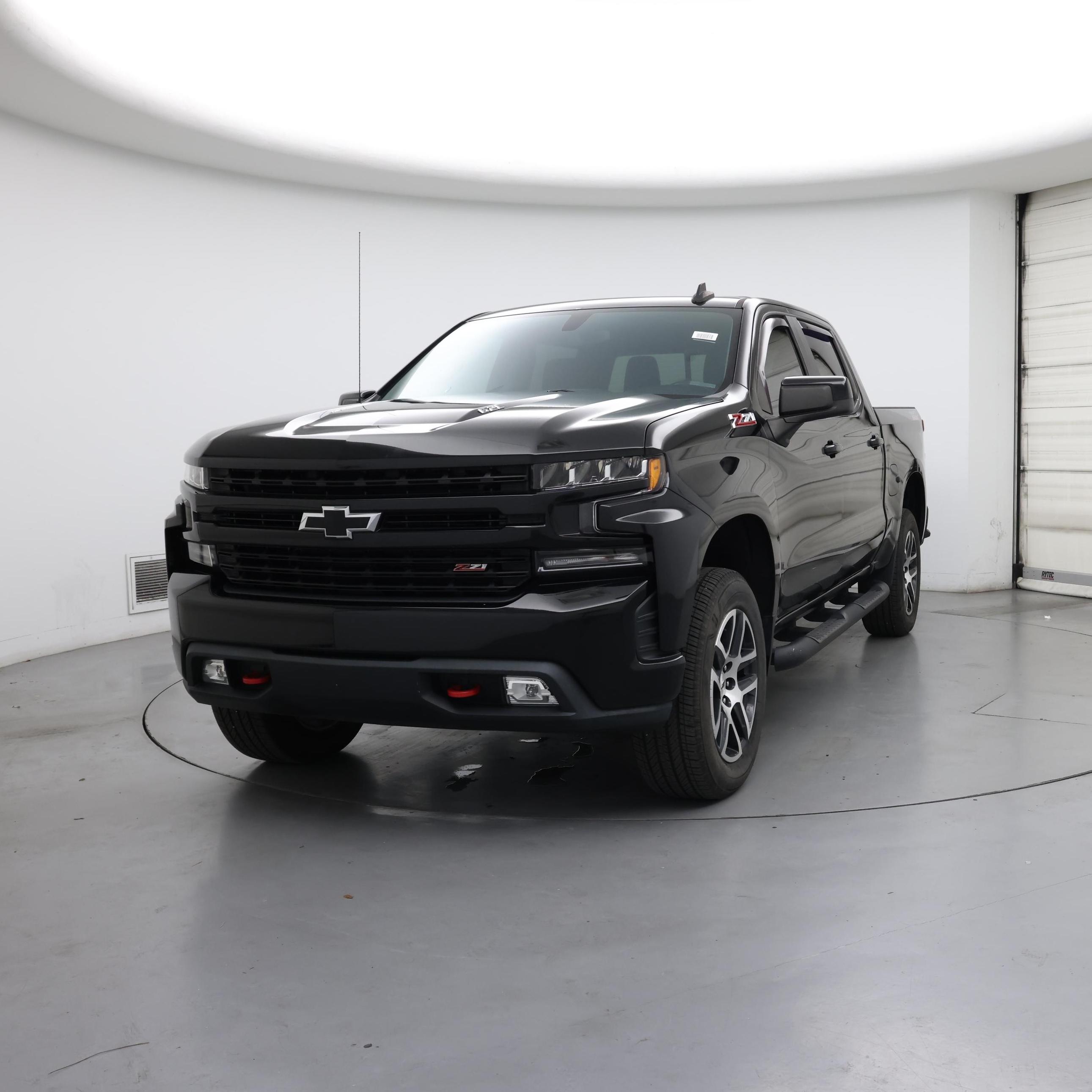 Thumbnail: 2020 Chevrolet Silverado 1500 - 4