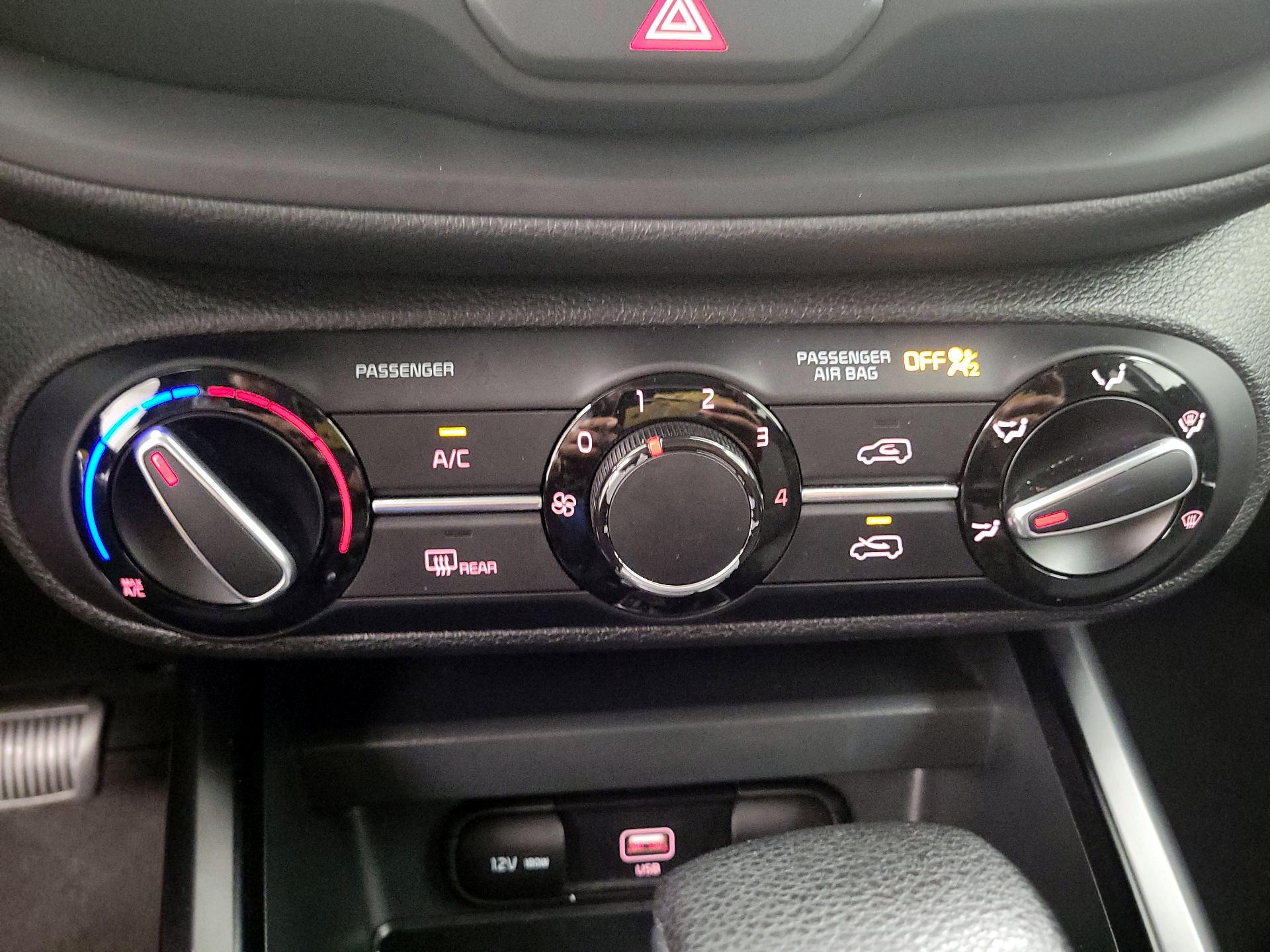 Thumbnail: 2021 Kia Soul - 16