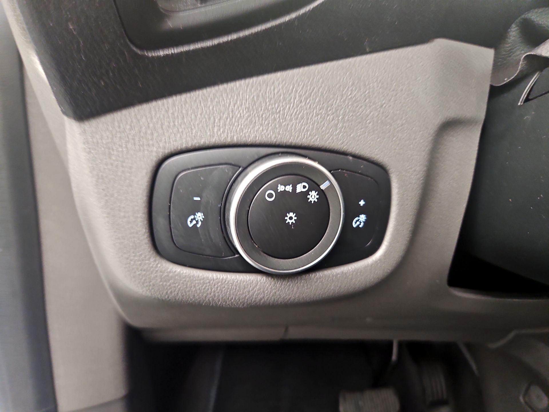 Thumbnail: 2022 Ford Transit Series - 13