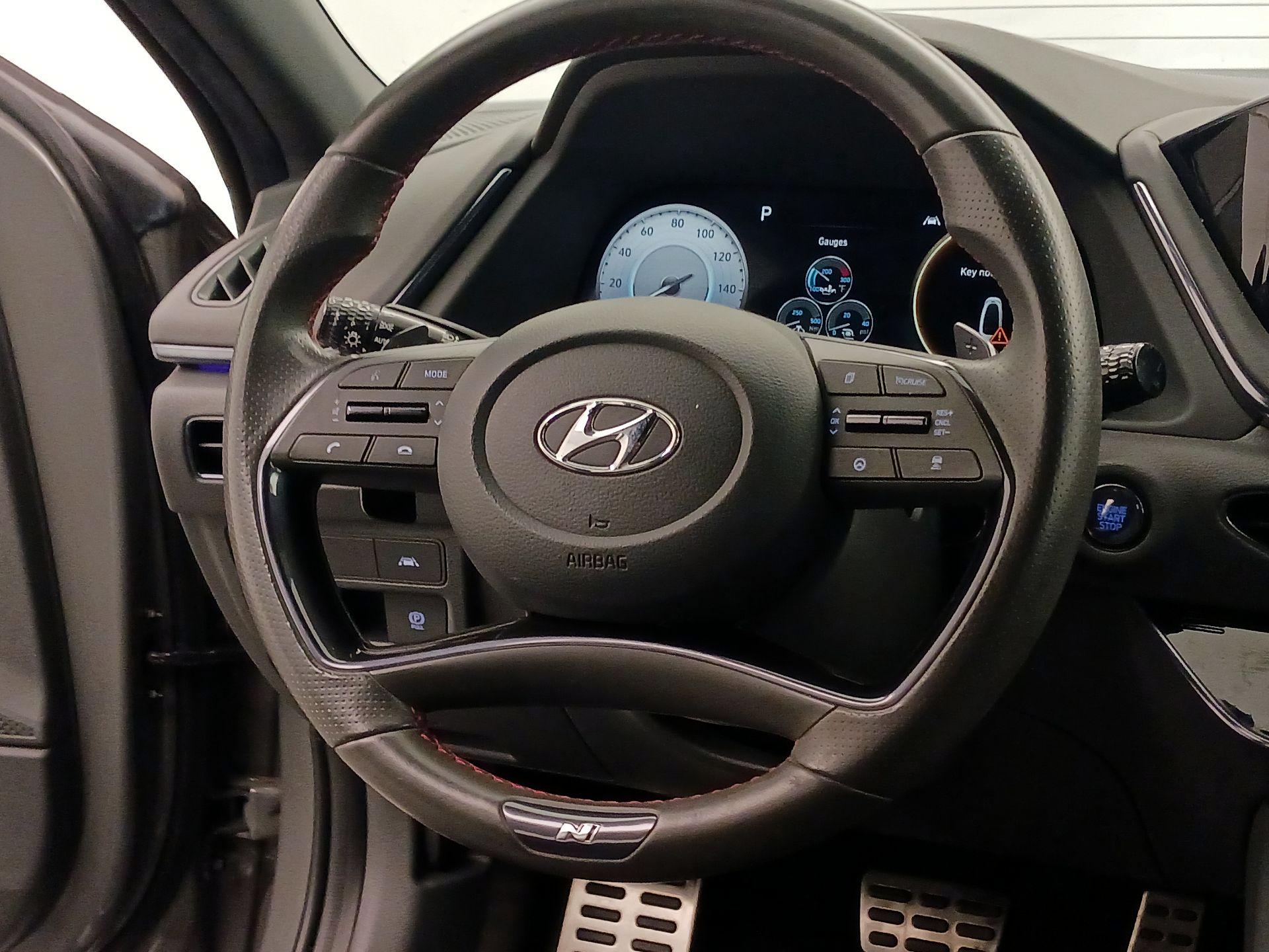 Thumbnail: 2022 Hyundai Sonata - 10