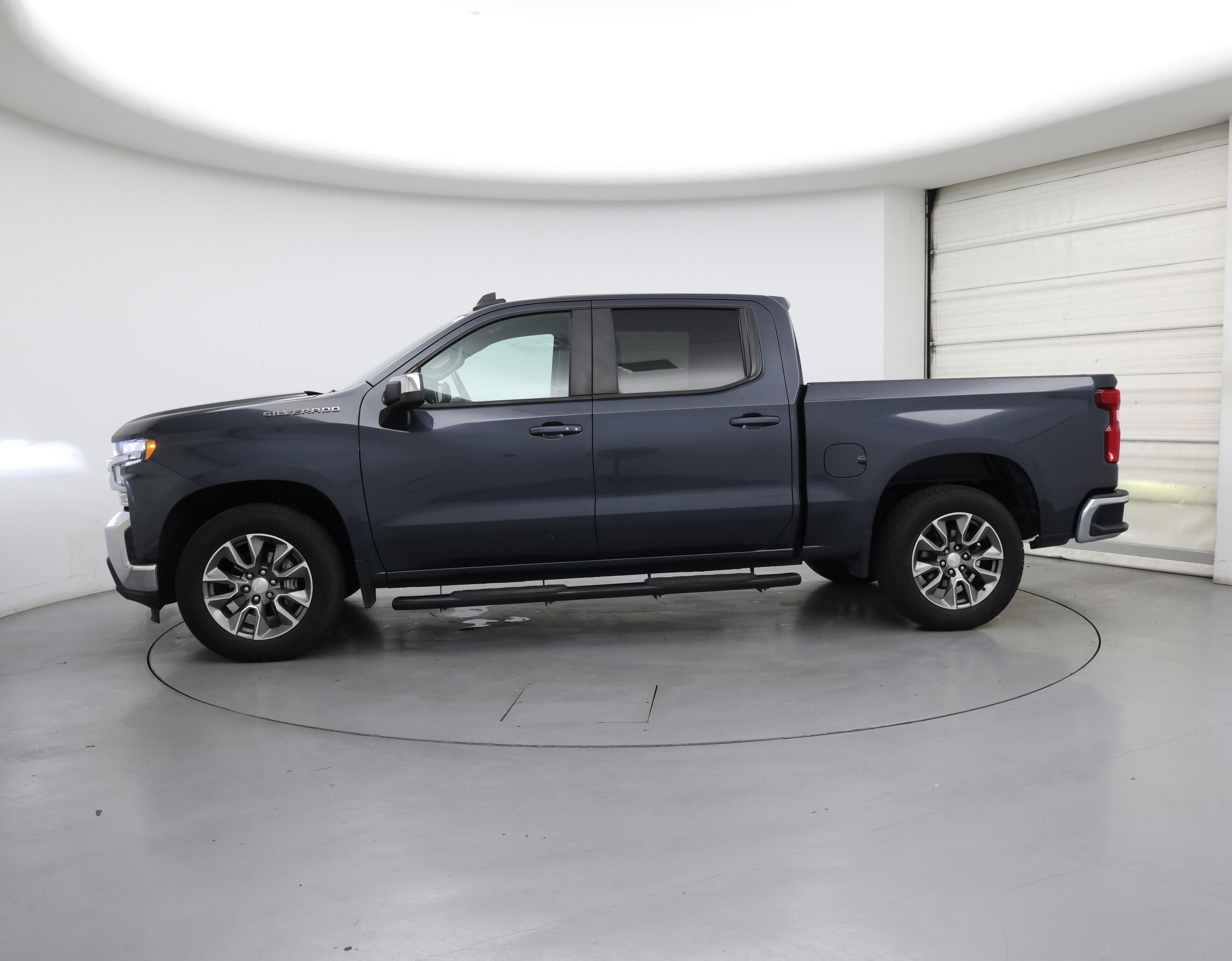 Thumbnail: 2022 Chevrolet Silverado 1500 - 3