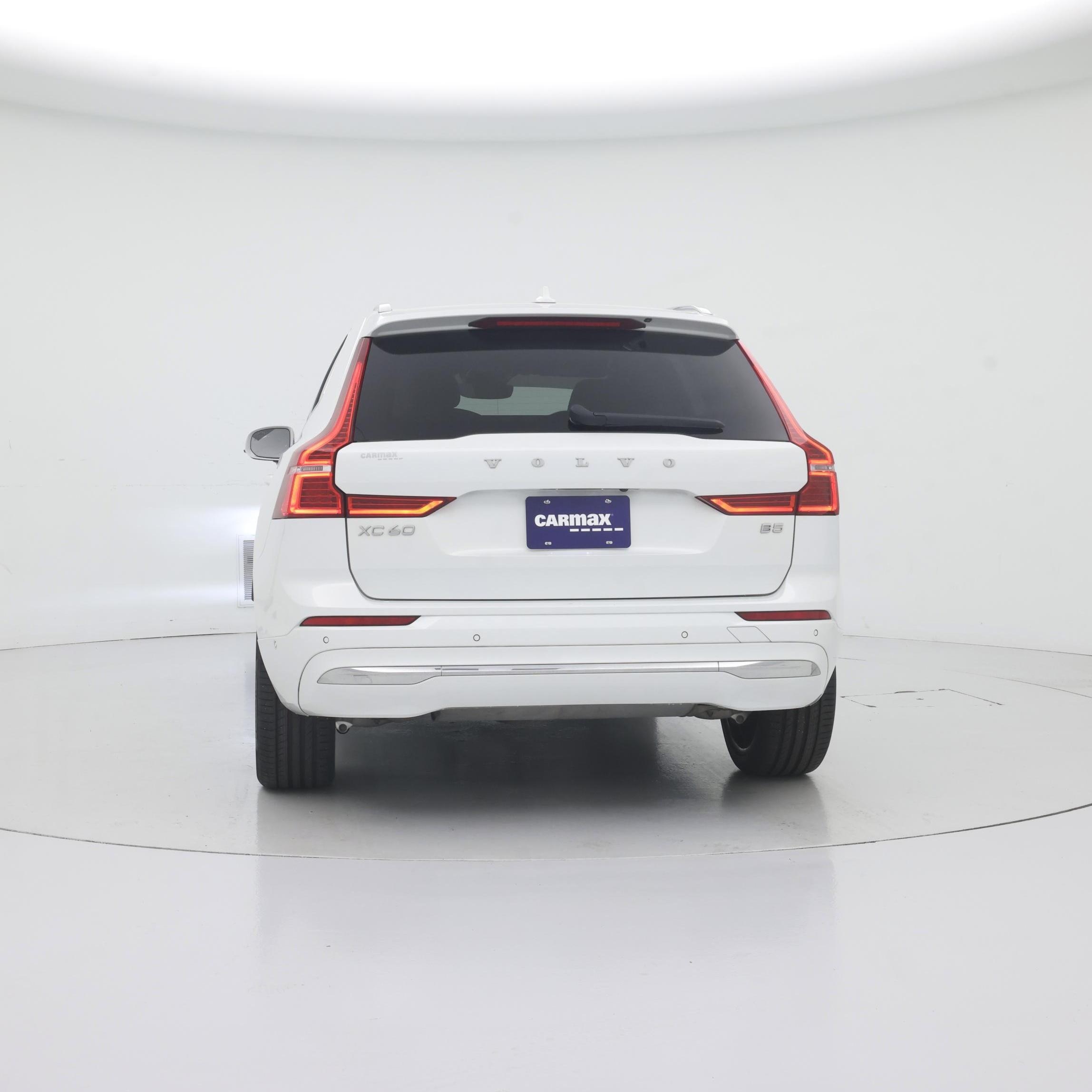 Thumbnail: 2023 Volvo XC60 - 6