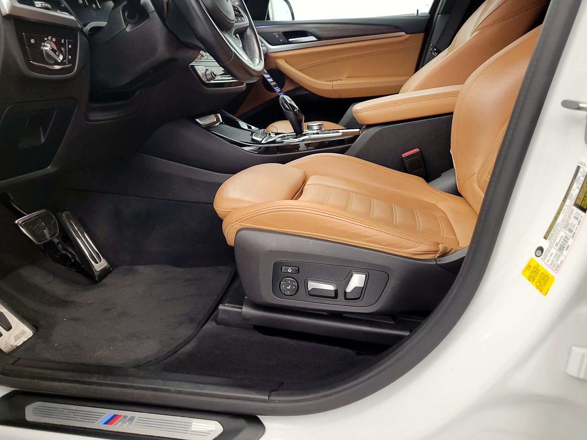 Thumbnail: 2021 BMW X3 - 11