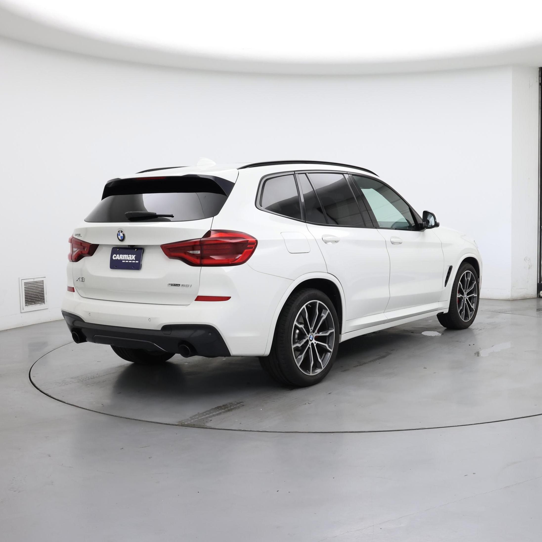 Thumbnail: 2021 BMW X3 - 8