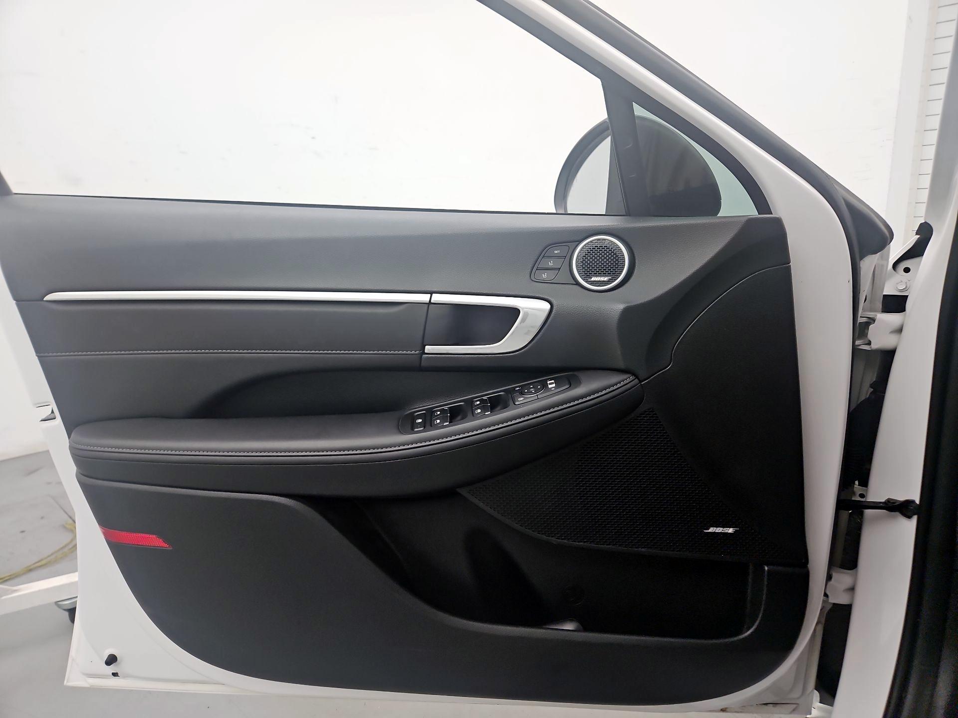 Thumbnail: 2023 Hyundai Sonata - 12