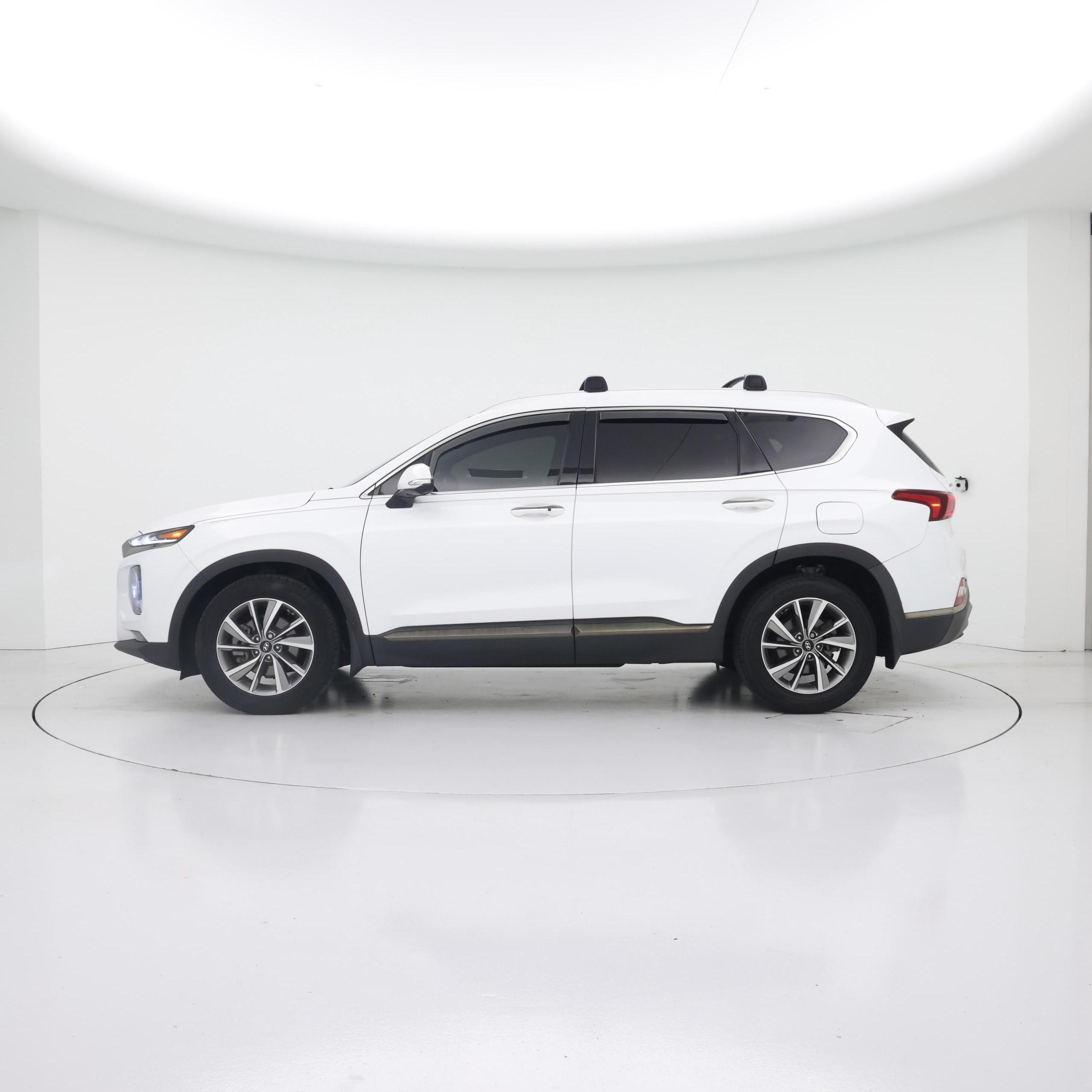 Thumbnail: 2020 Hyundai Santa Fe - 3