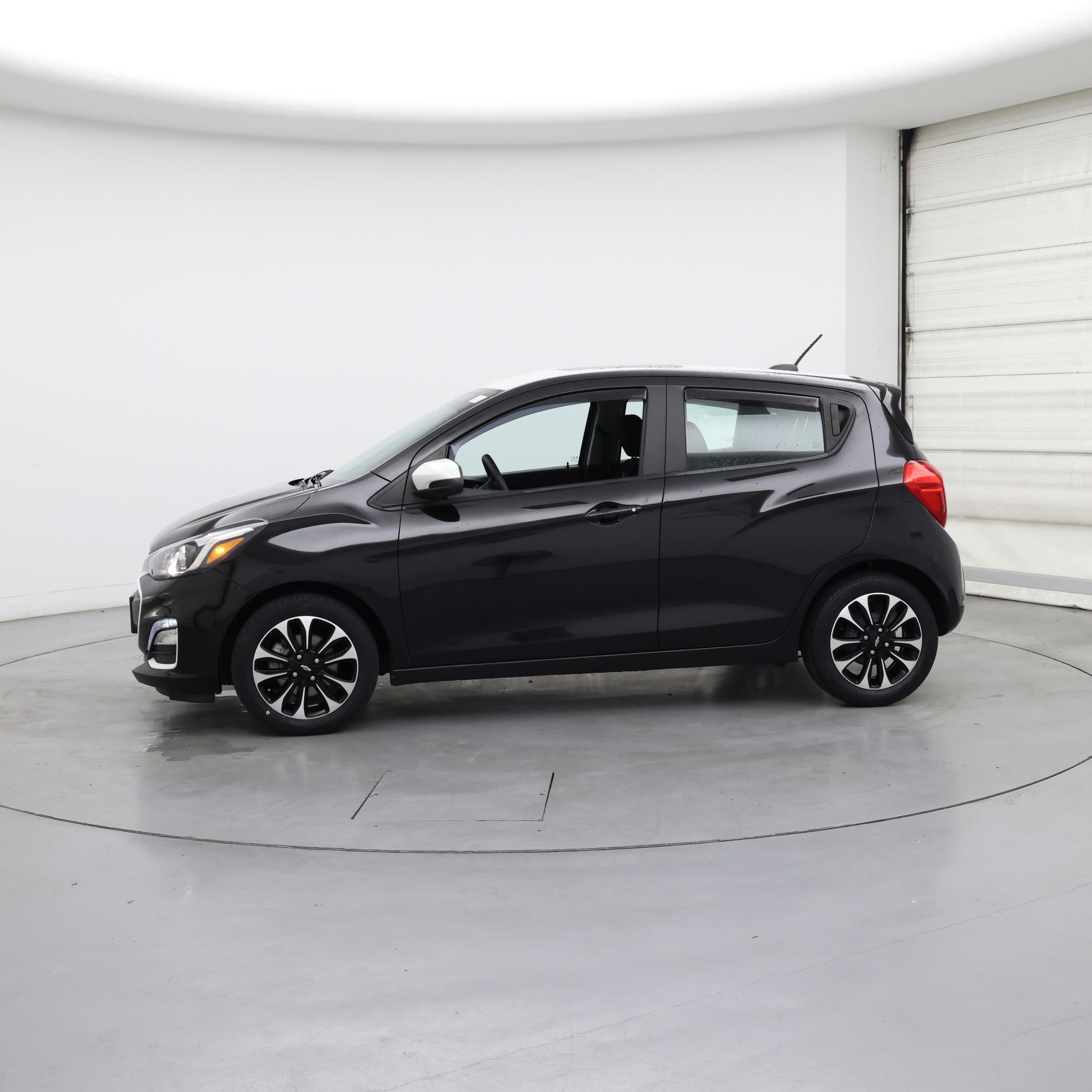 Thumbnail: 2021 Chevrolet Spark - 3