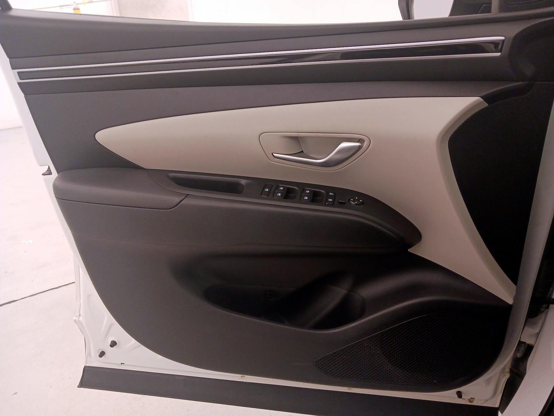 Thumbnail: 2024 Hyundai Tucson - 12