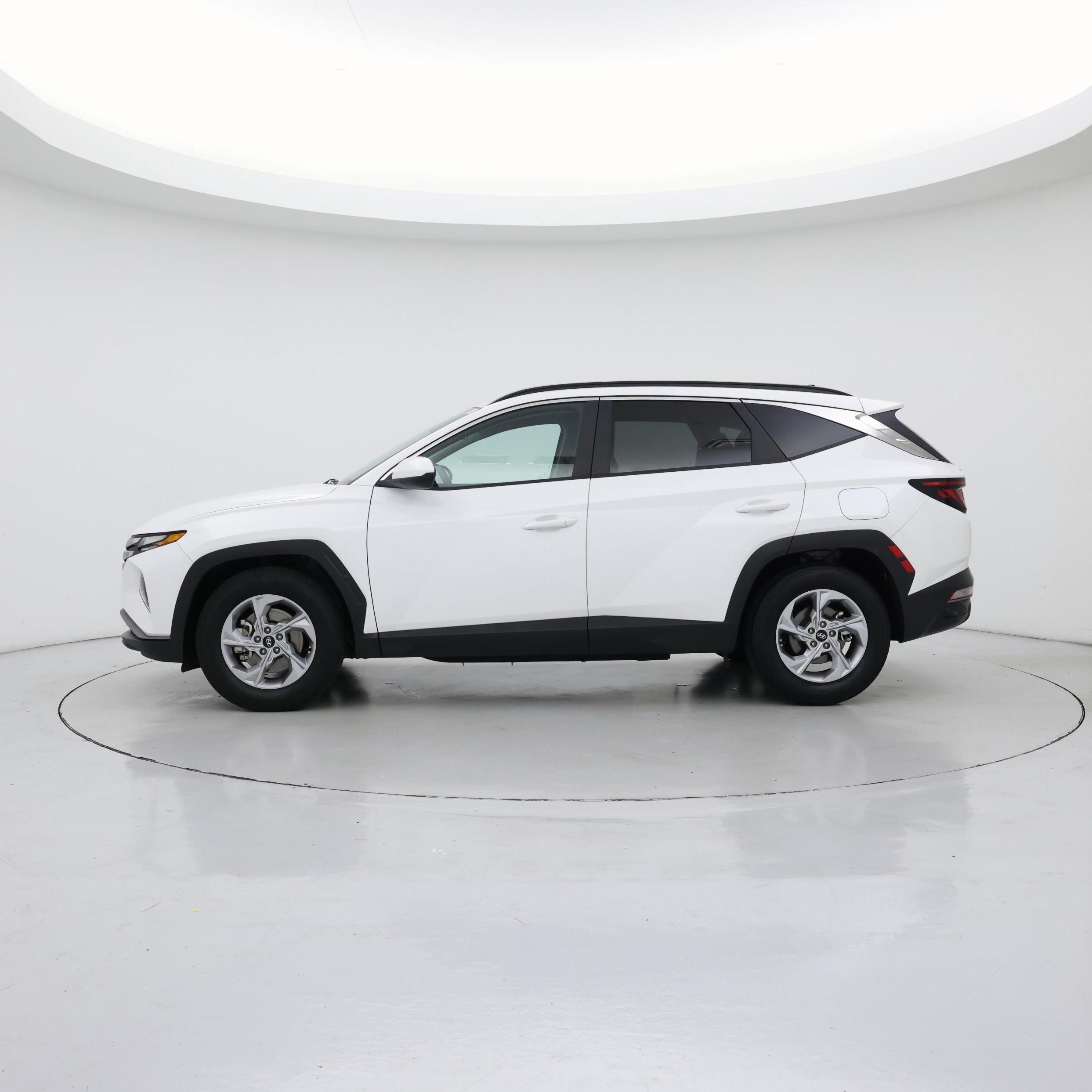 Thumbnail: 2024 Hyundai Tucson - 3