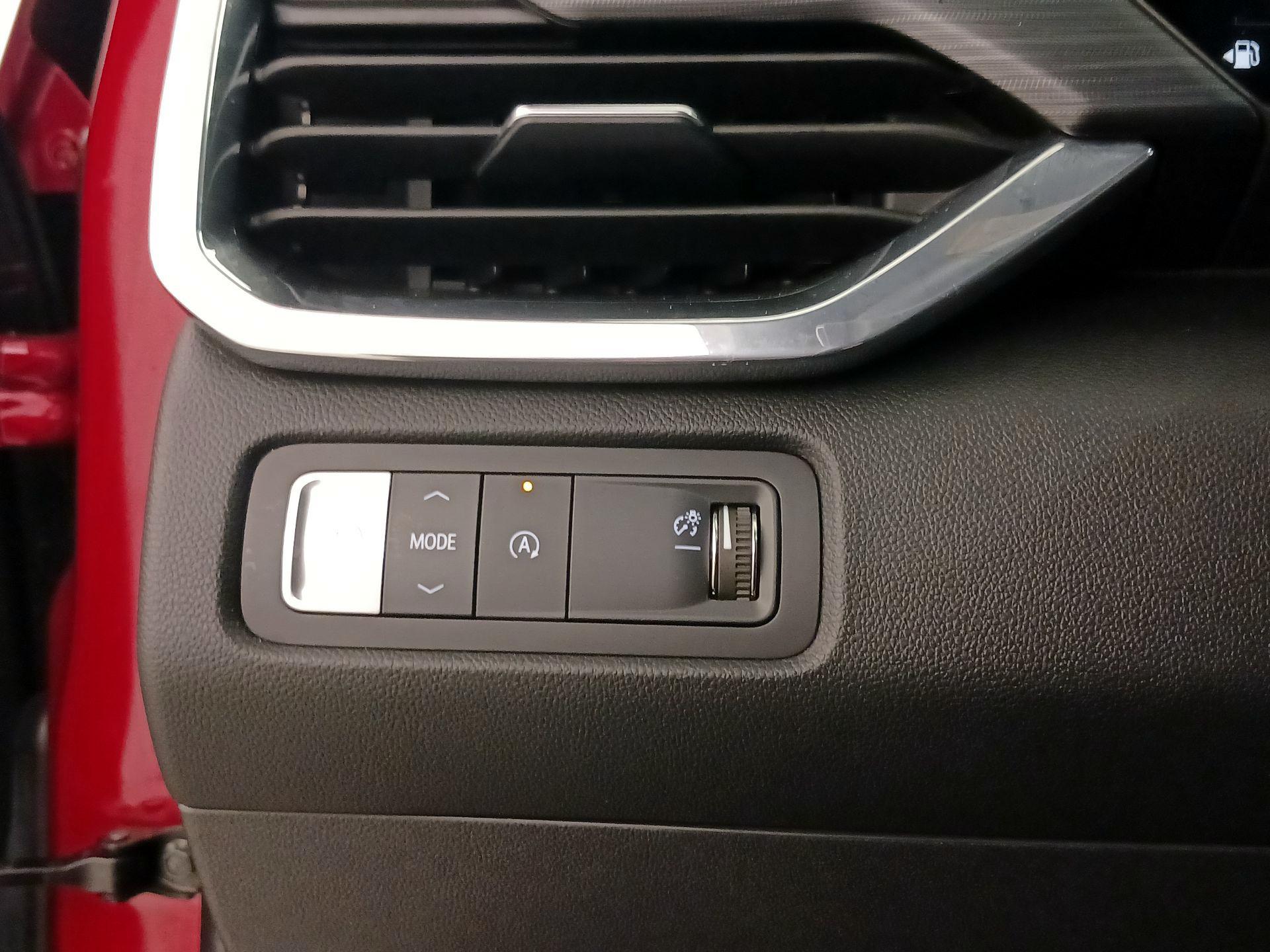 Thumbnail: 2024 GMC Acadia - 13