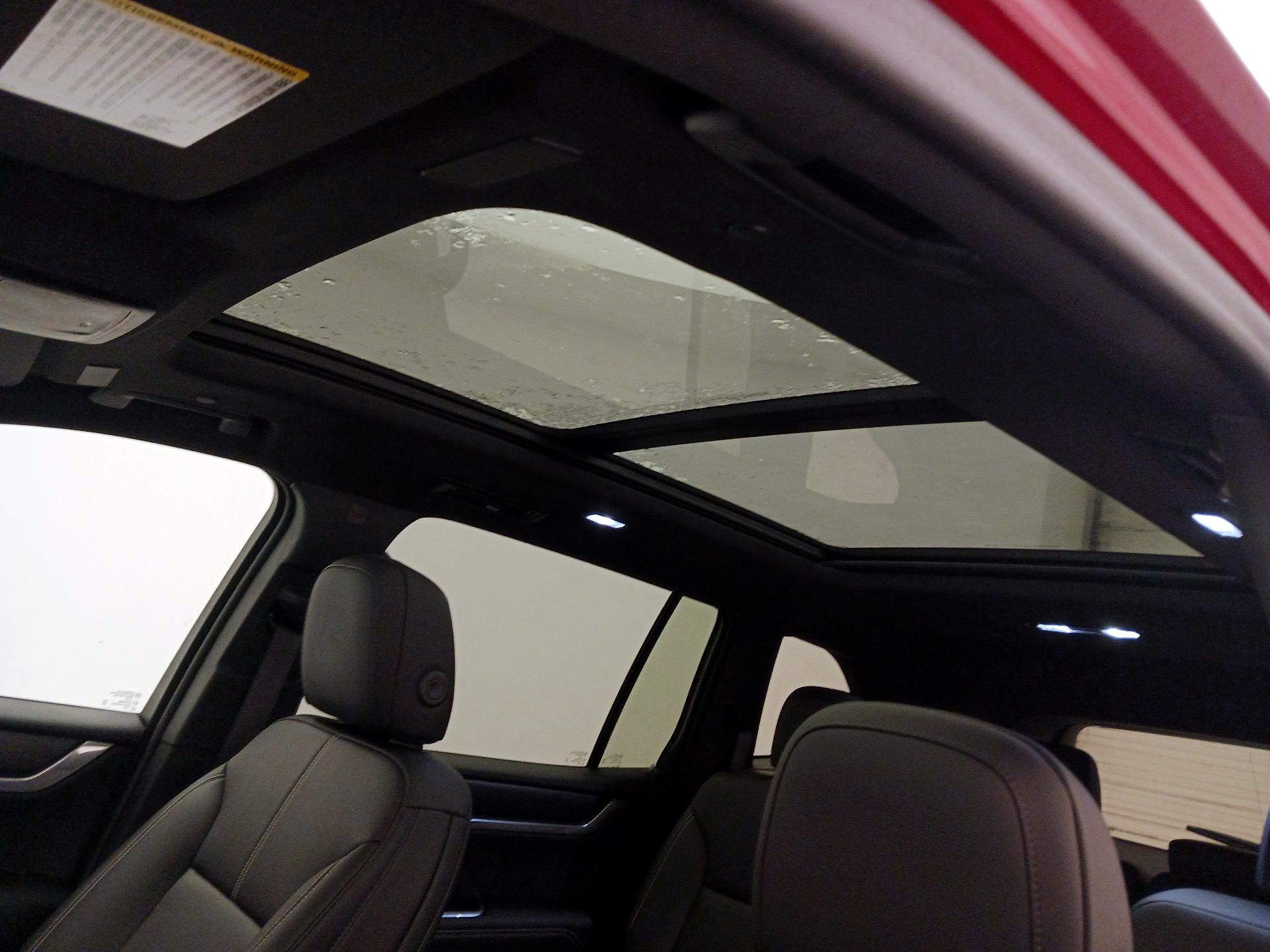 Thumbnail: 2024 GMC Acadia - 19