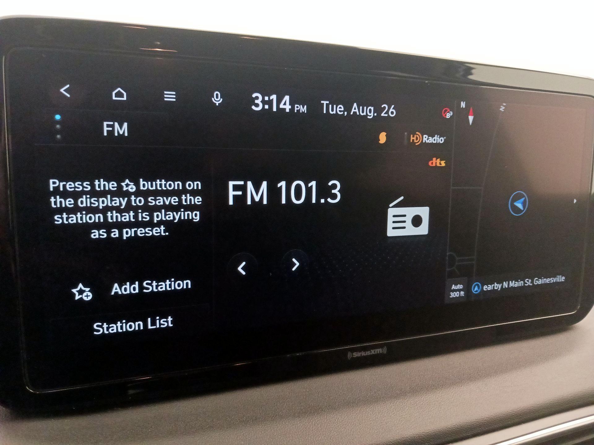 Thumbnail: 2023 Hyundai Santa Fe - 16