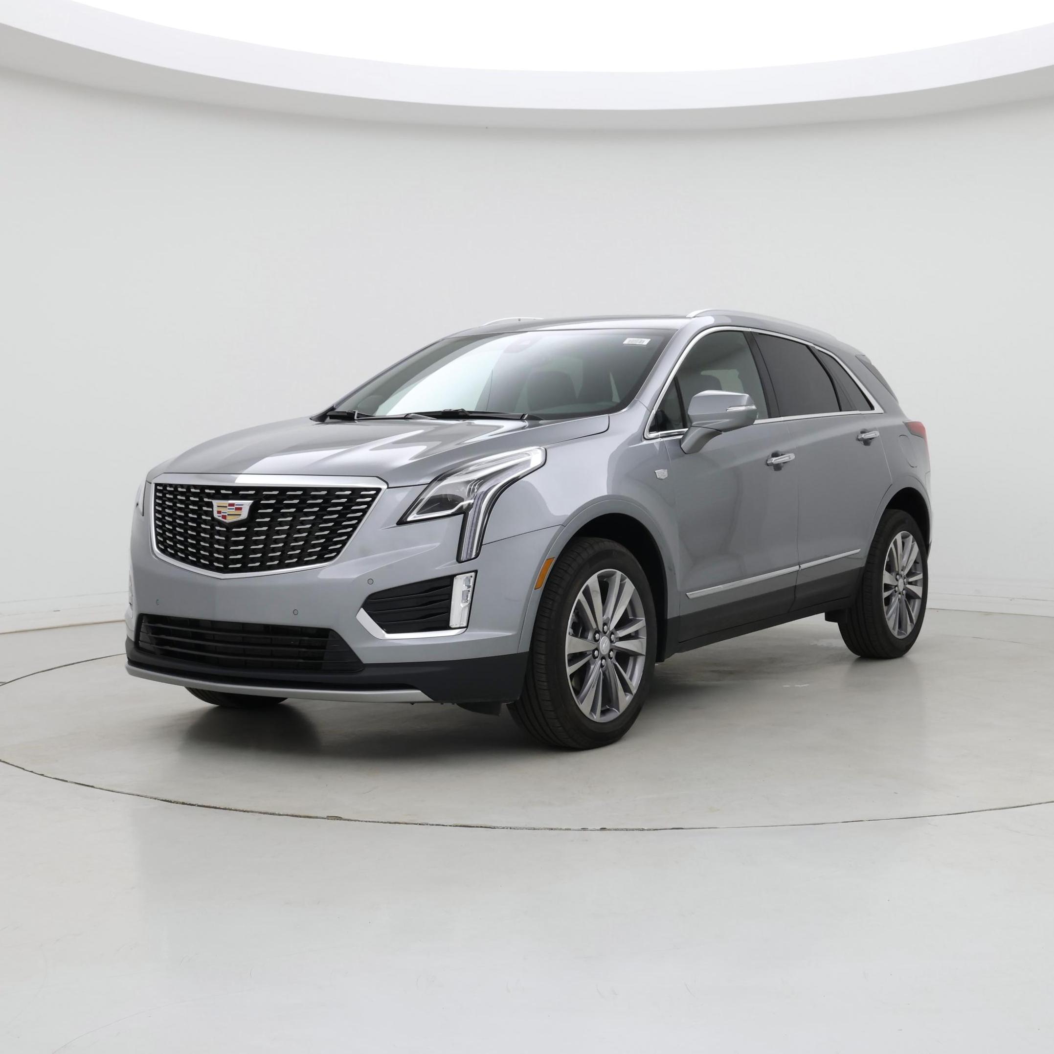 Thumbnail: 2025 Cadillac XT5 - 4