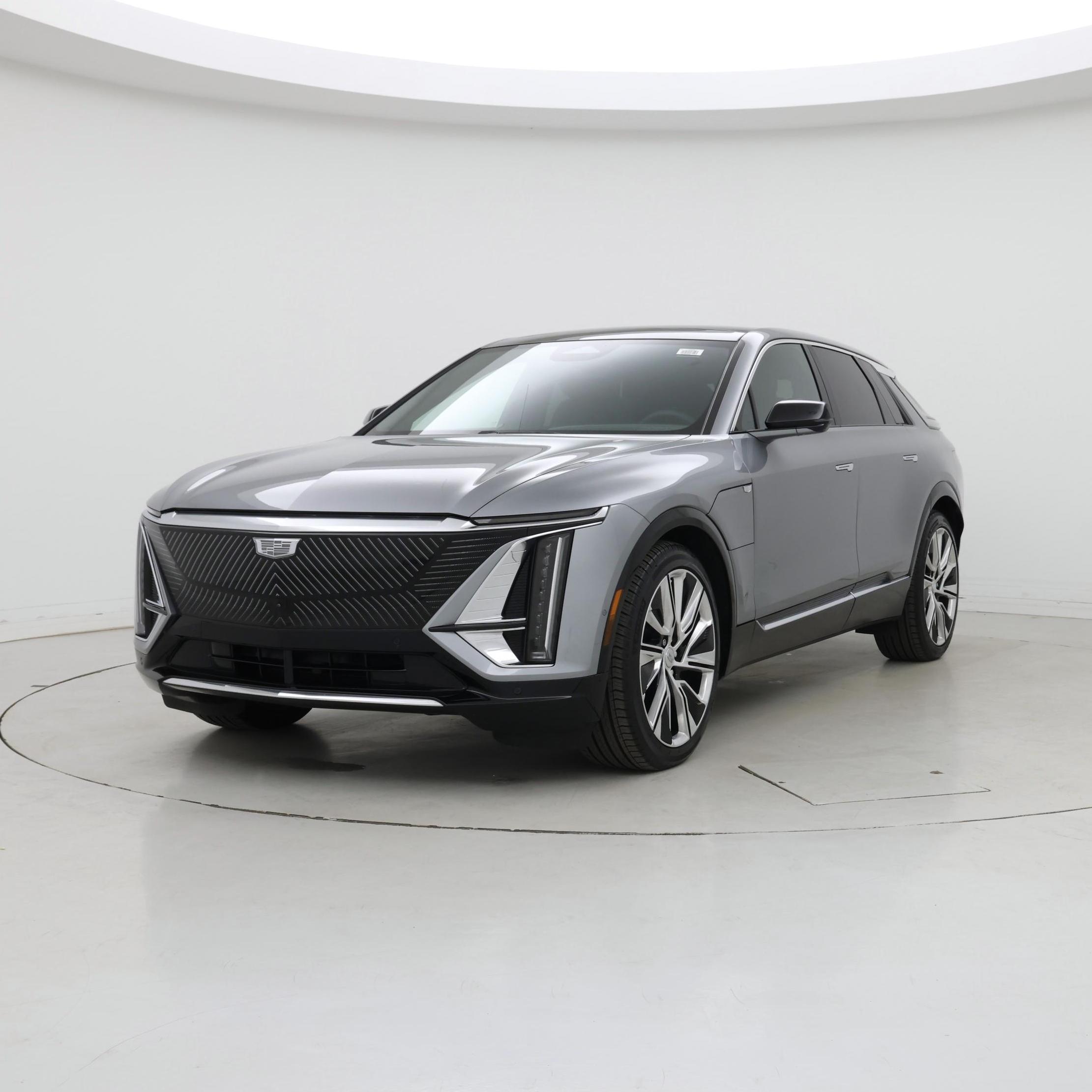 Thumbnail: 2024 Cadillac Lyriq - 4