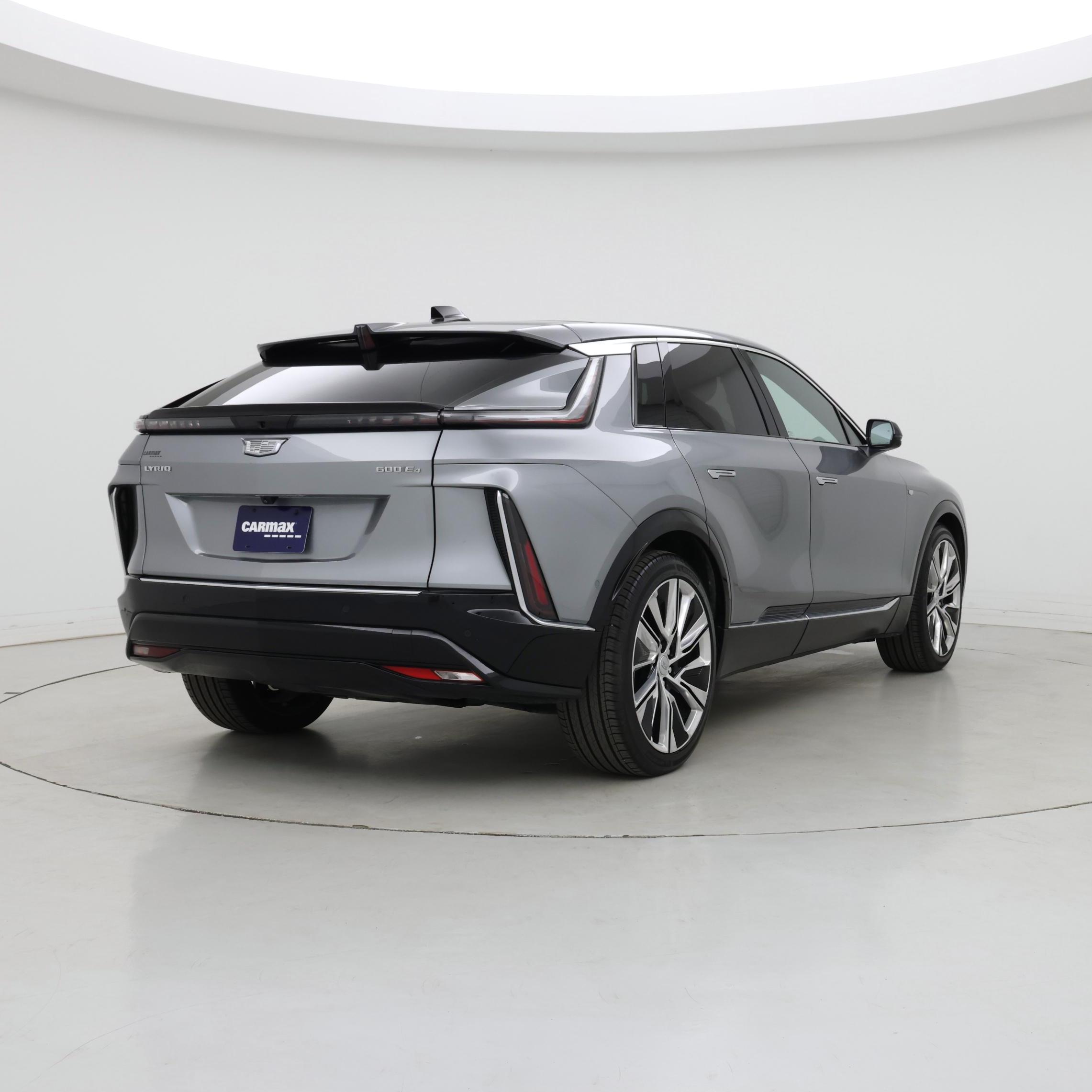 Thumbnail: 2024 Cadillac Lyriq - 8