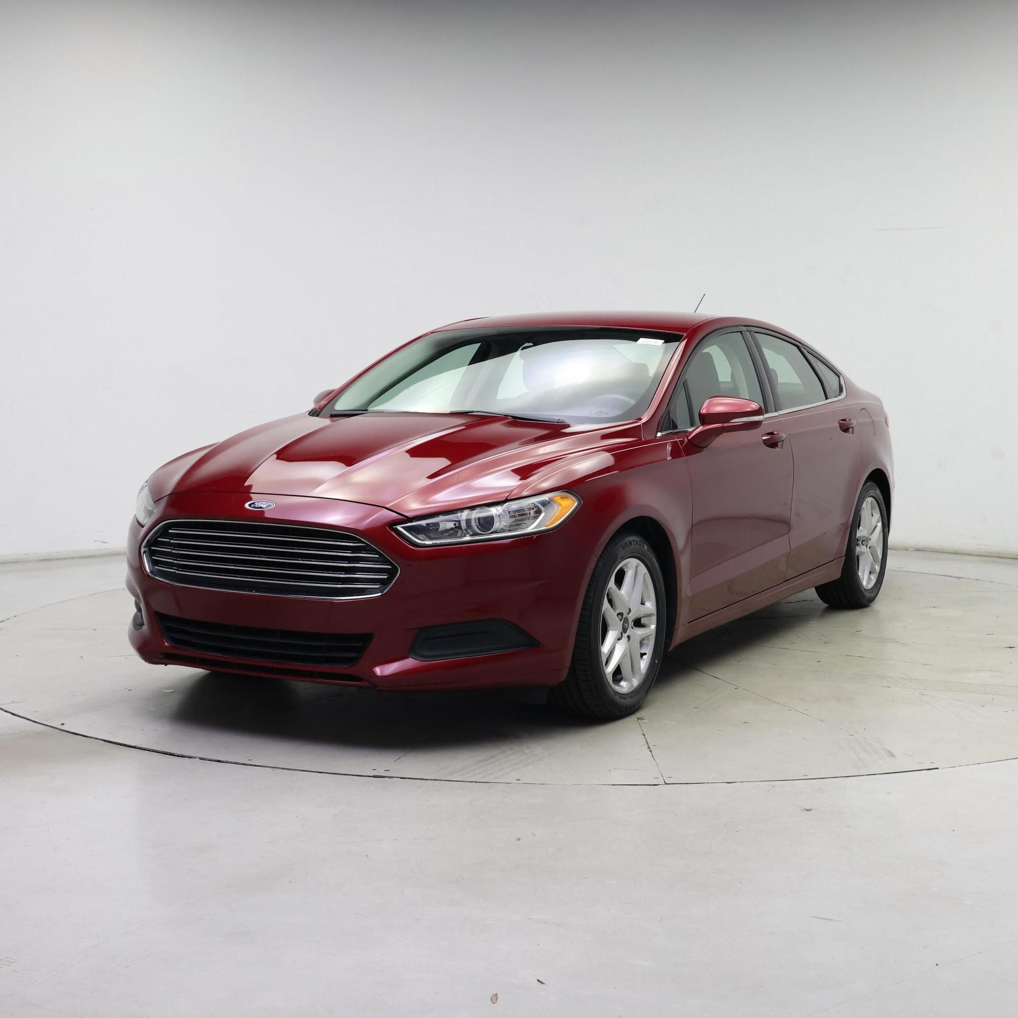 Thumbnail: 2016 Ford Fusion - 4
