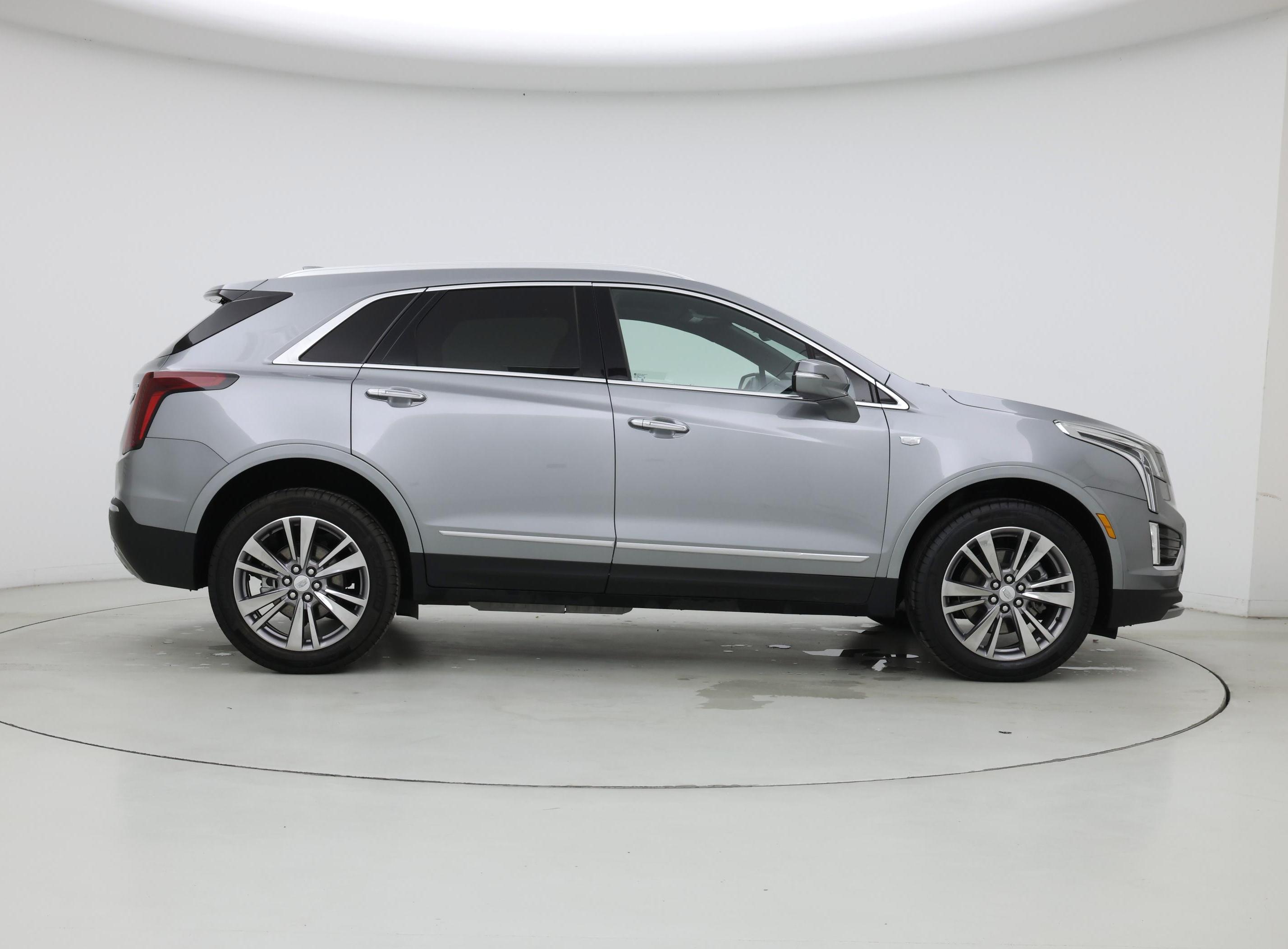Thumbnail: 2025 Cadillac XT5 - 7
