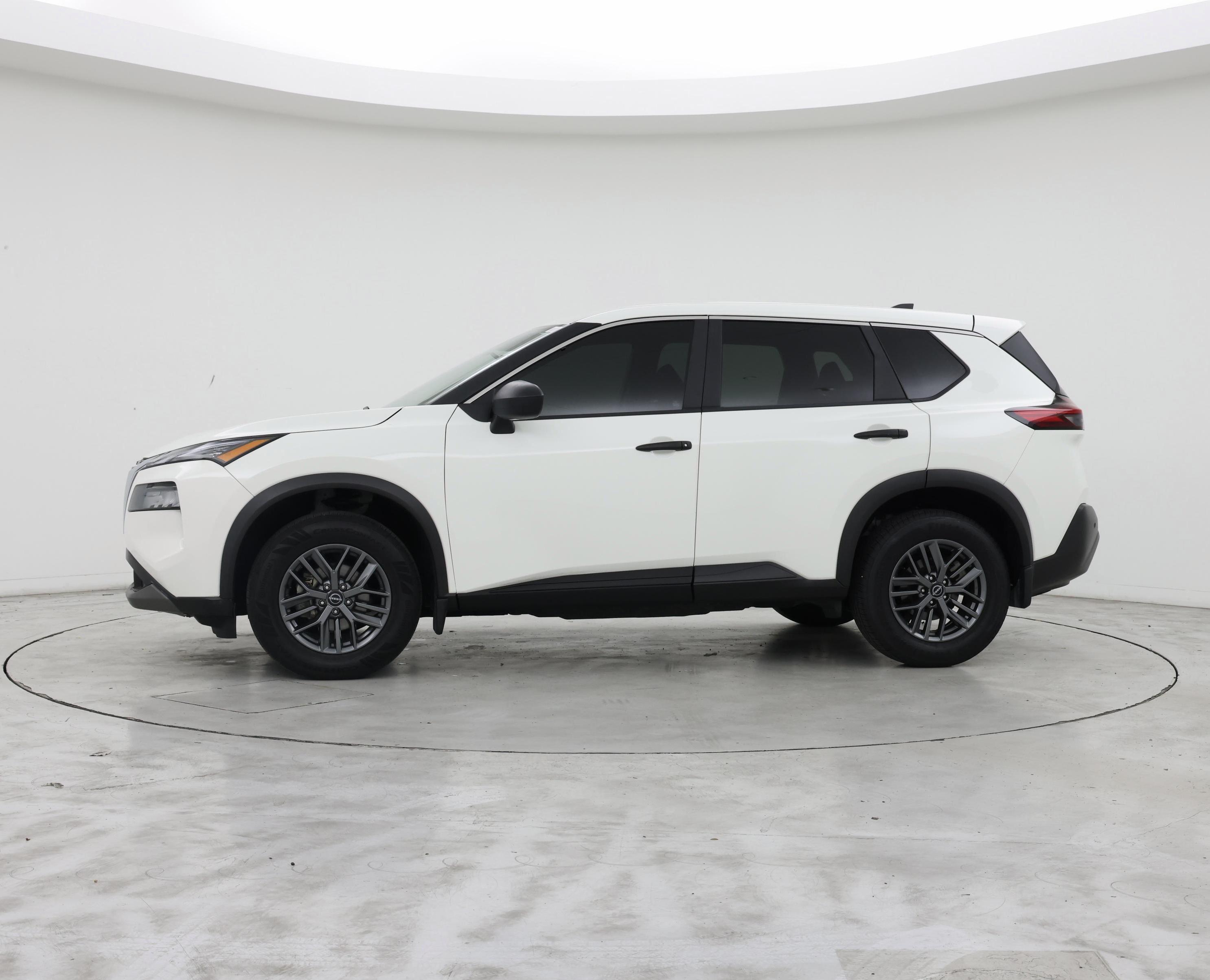 Thumbnail: 2023 Nissan Rogue - 3