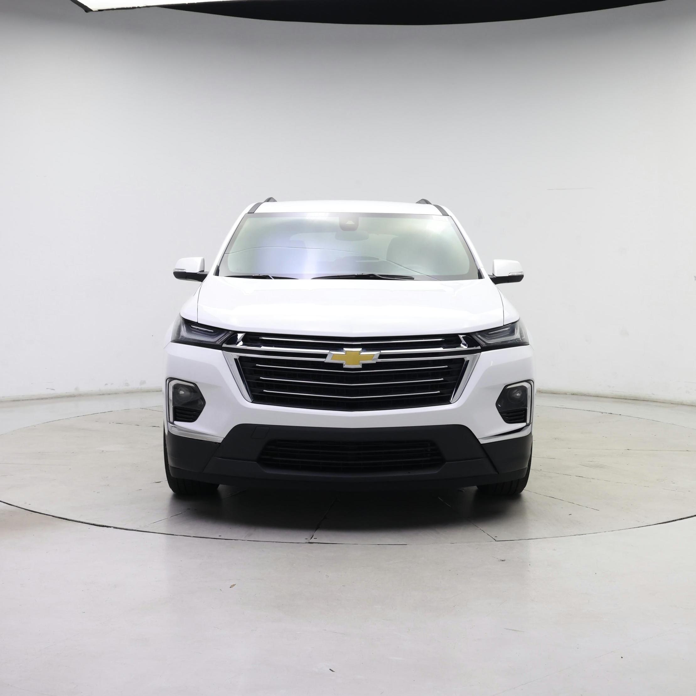 Thumbnail: 2023 Chevrolet Traverse - 5