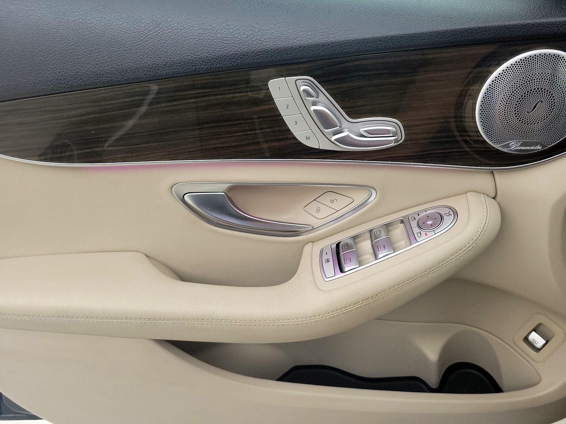 Thumbnail: 2020 Mercedes-Benz C-Class - 12