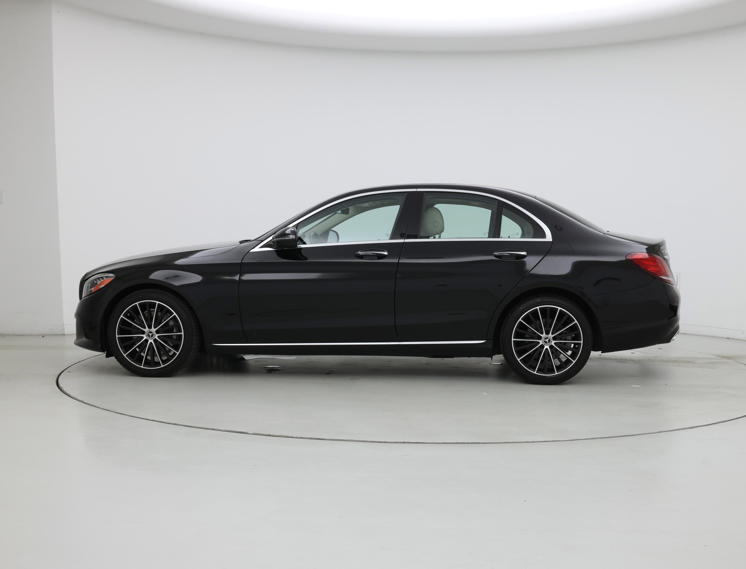 Thumbnail: 2020 Mercedes-Benz C-Class - 3