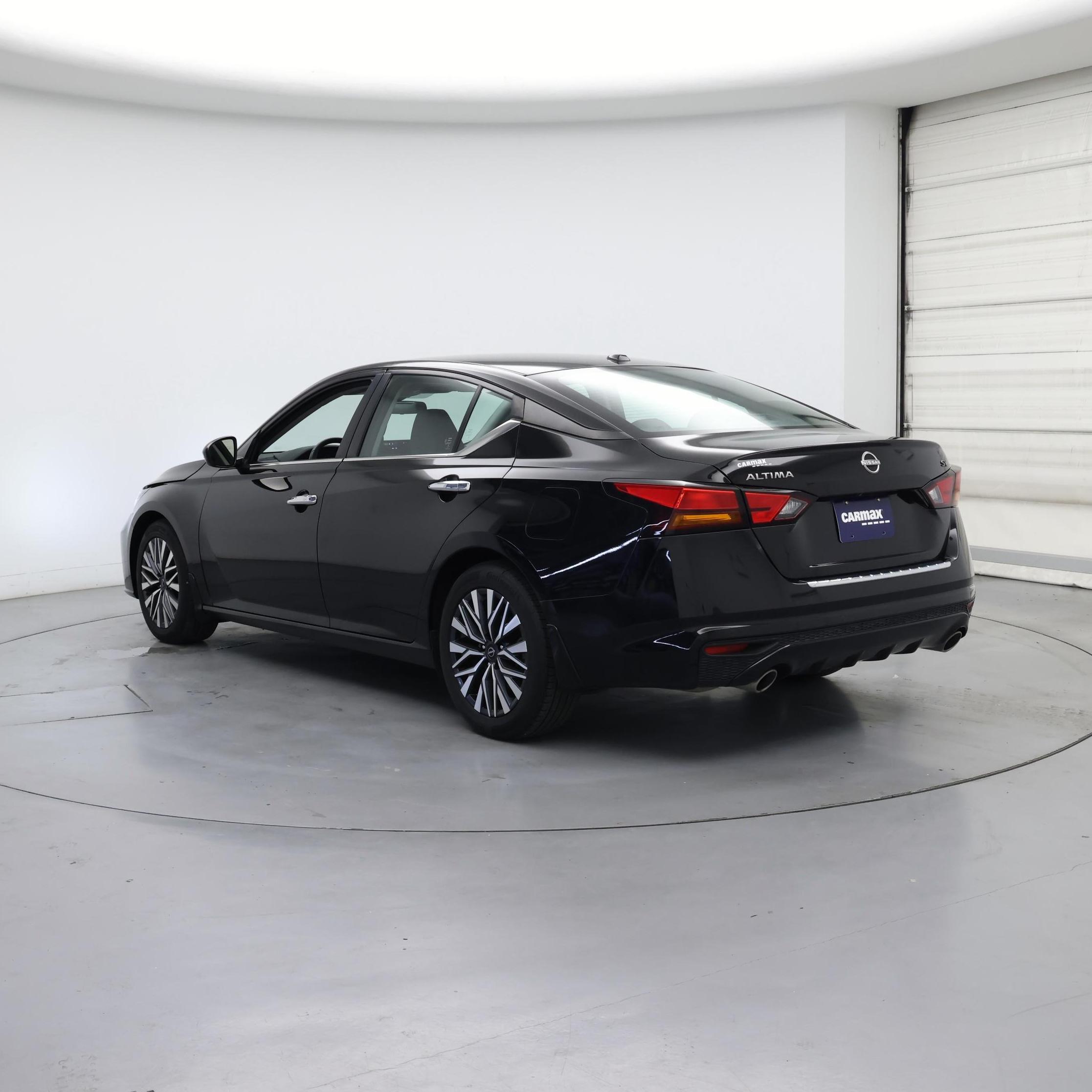 Thumbnail: 2023 Nissan Altima - 2