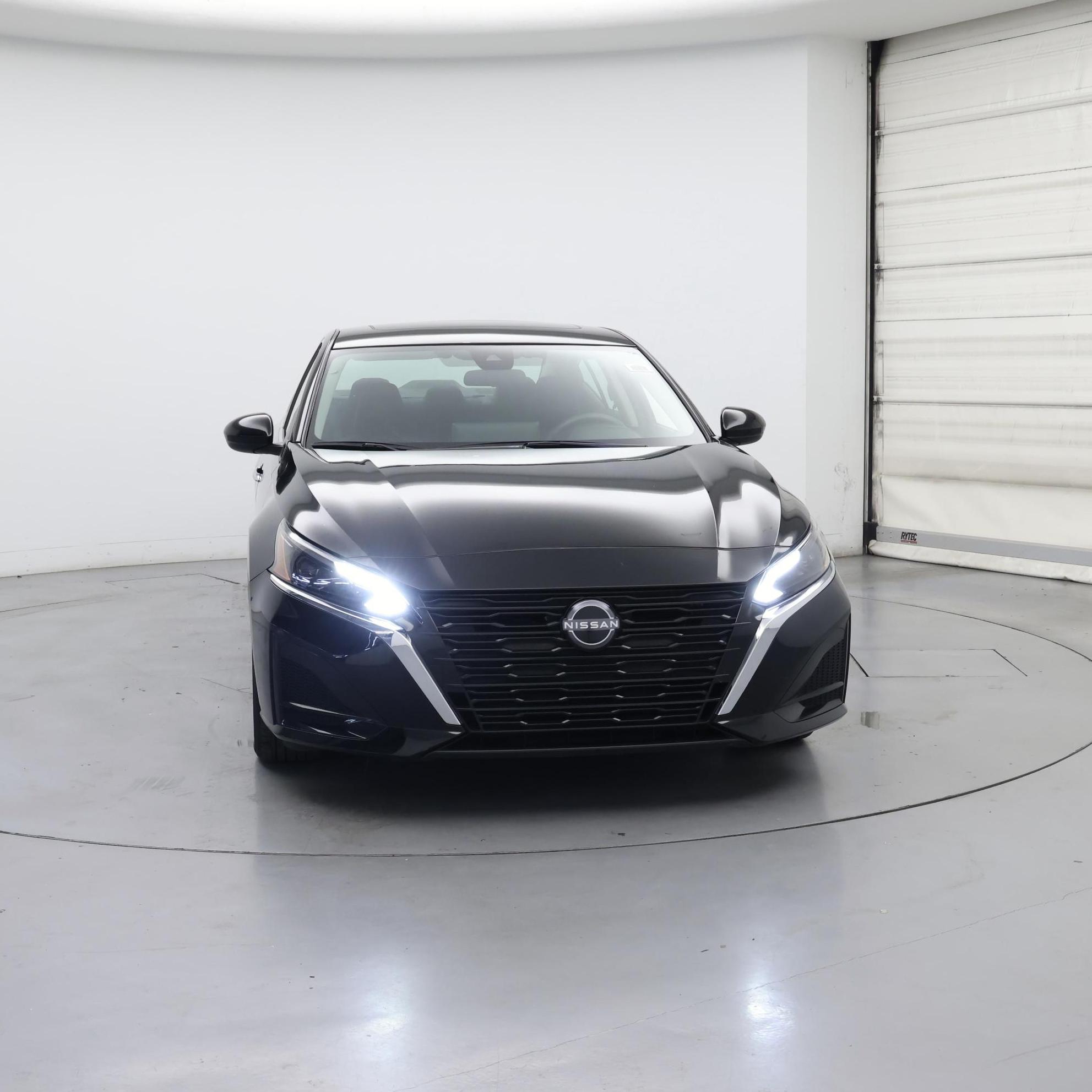 Thumbnail: 2023 Nissan Altima - 5