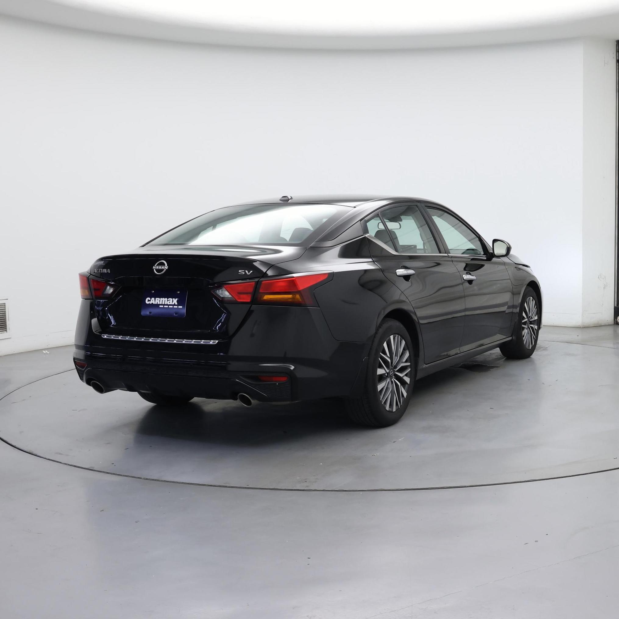 Thumbnail: 2023 Nissan Altima - 8