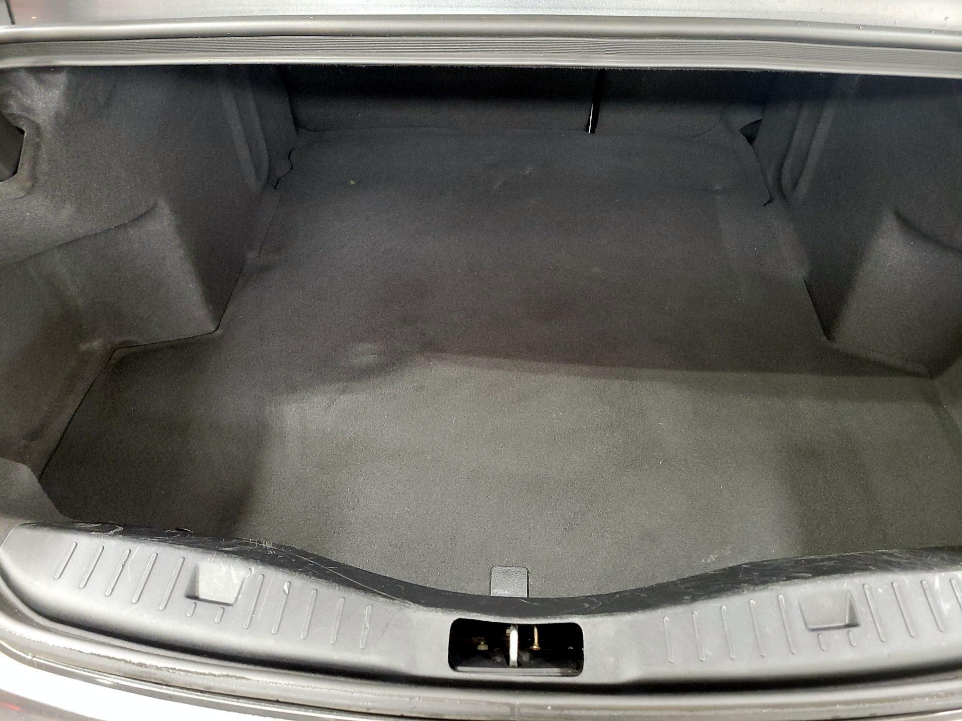 Thumbnail: 2020 Lincoln MKZ - 16