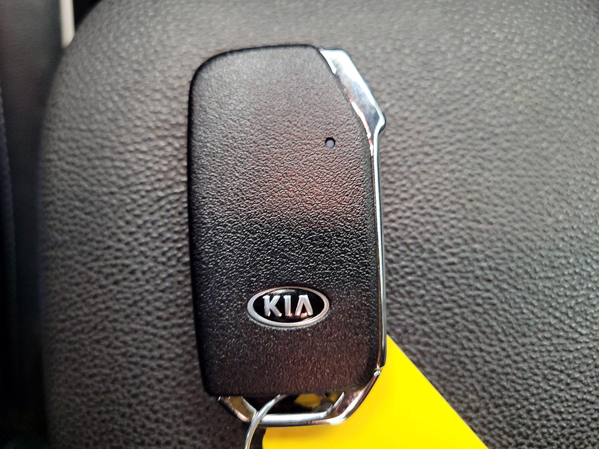 Thumbnail: 2021 Kia Forte - 18