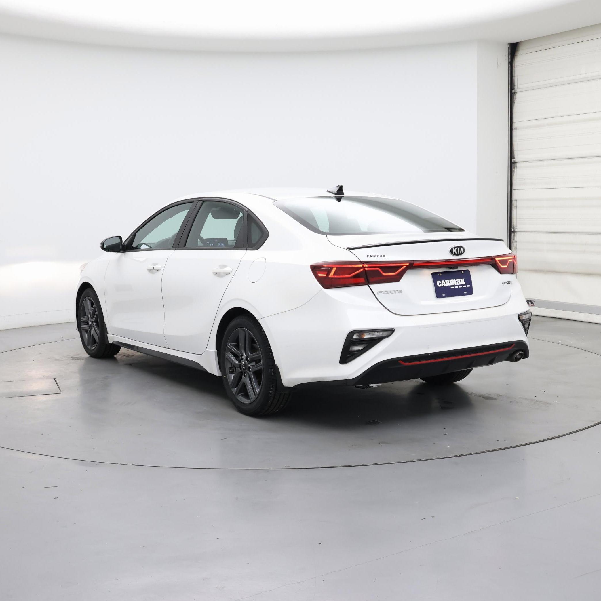 Thumbnail: 2021 Kia Forte - 2