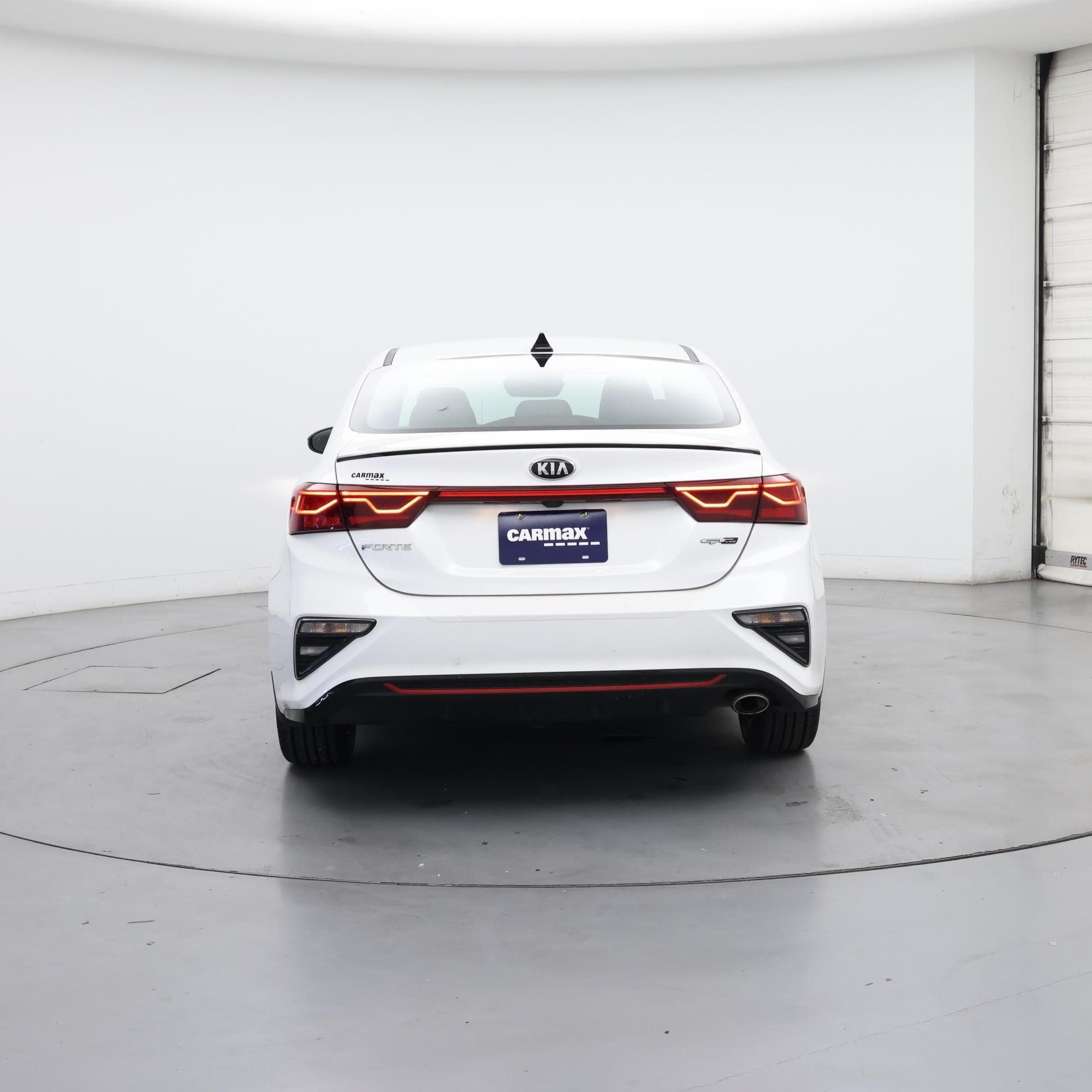 Thumbnail: 2021 Kia Forte - 6