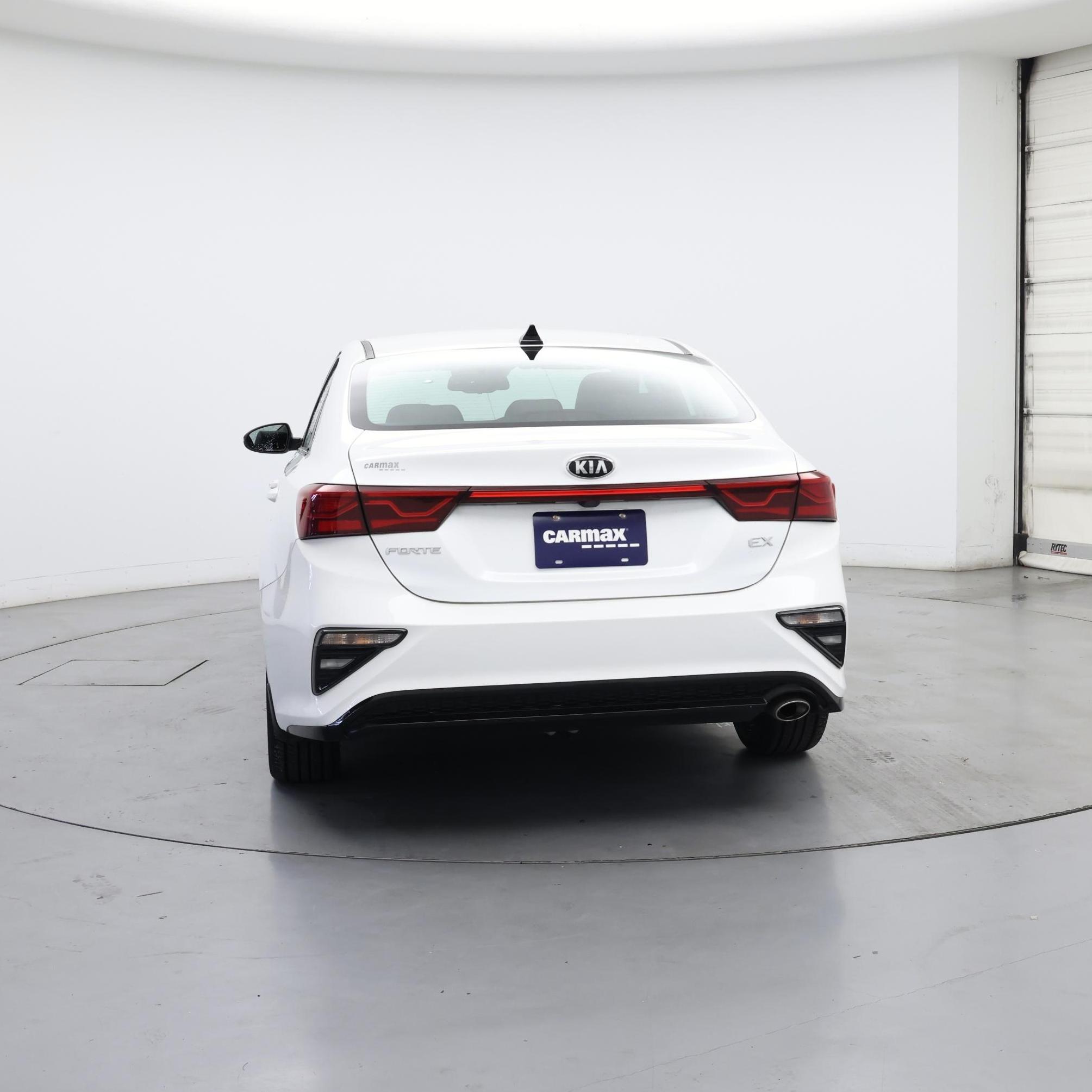 Thumbnail: 2021 Kia Forte - 6