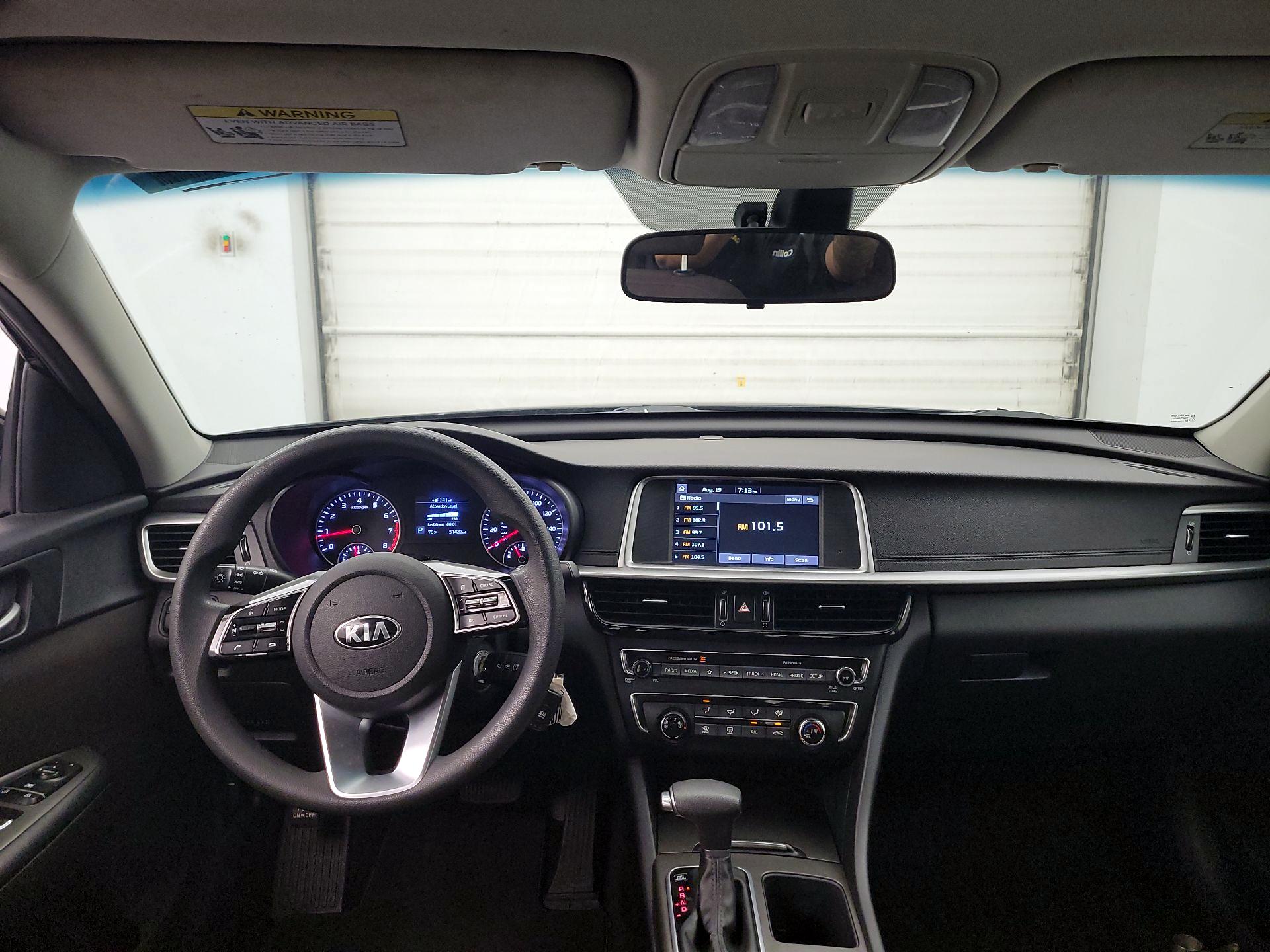 Thumbnail: 2020 Kia Optima - 9