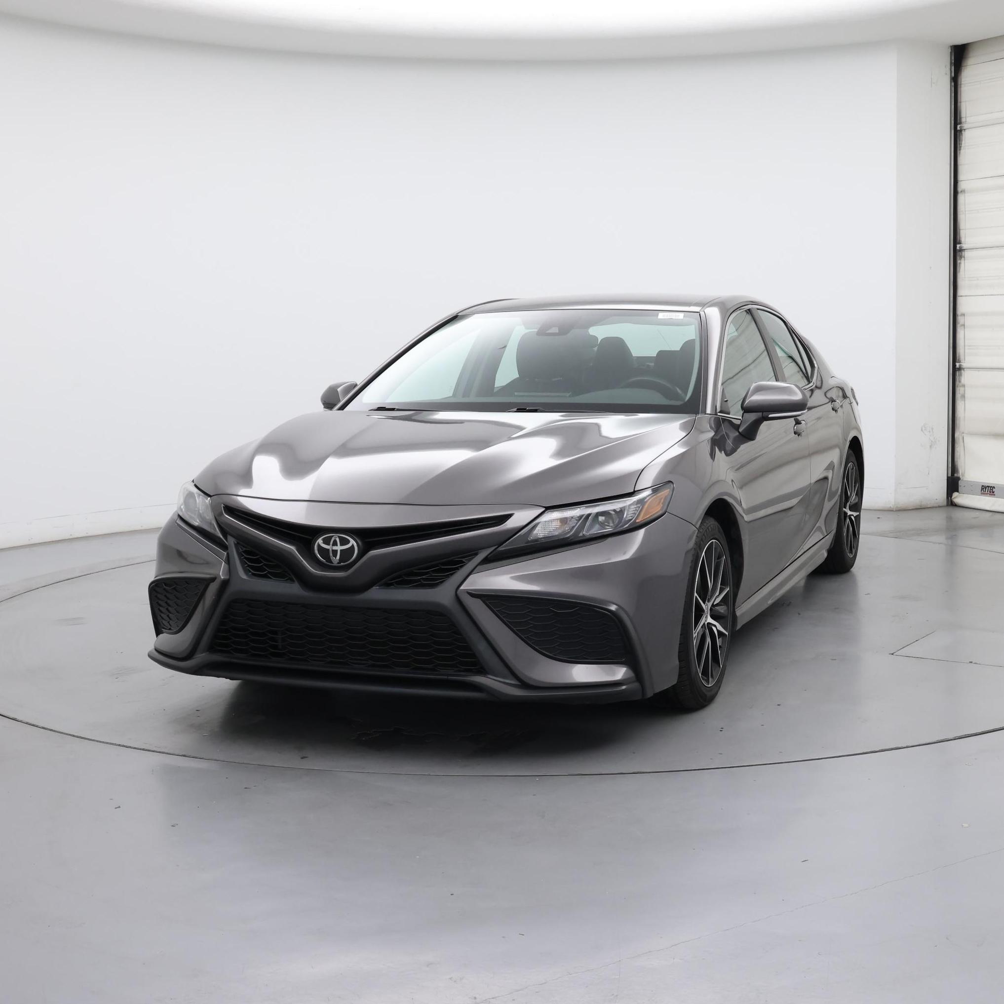 Thumbnail: 2022 Toyota Camry - 4