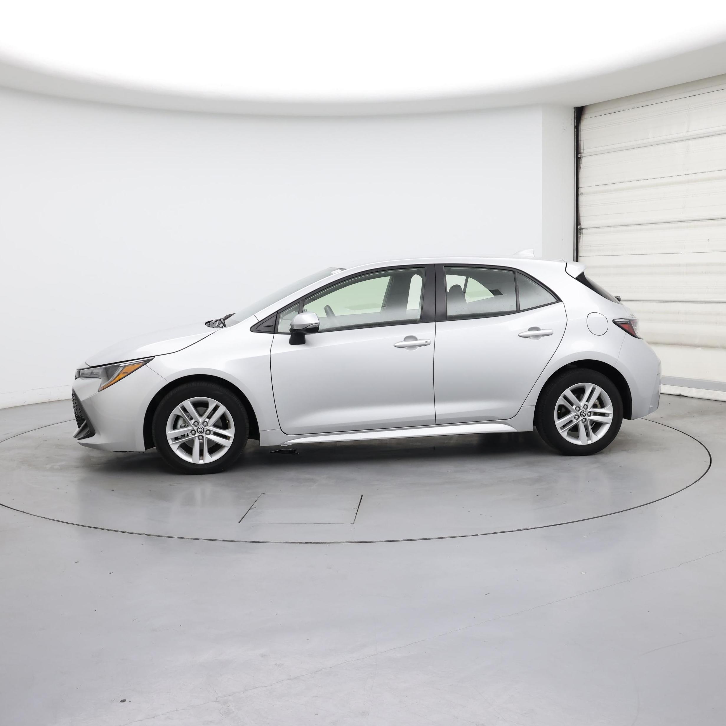 Thumbnail: 2021 Toyota Corolla - 3