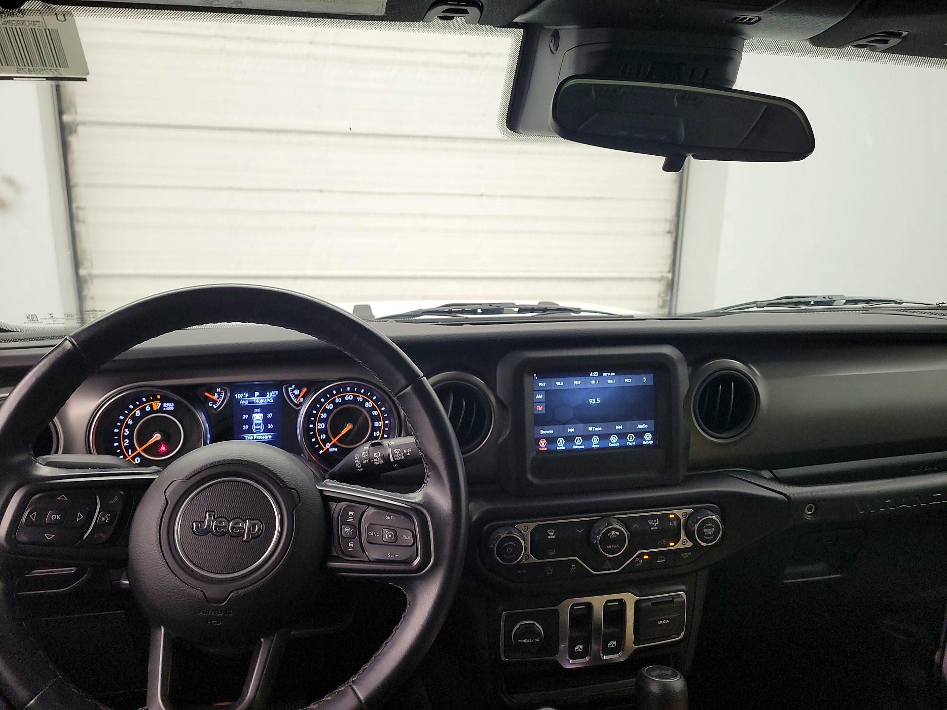 Thumbnail: 2022 Jeep Wrangler - 9