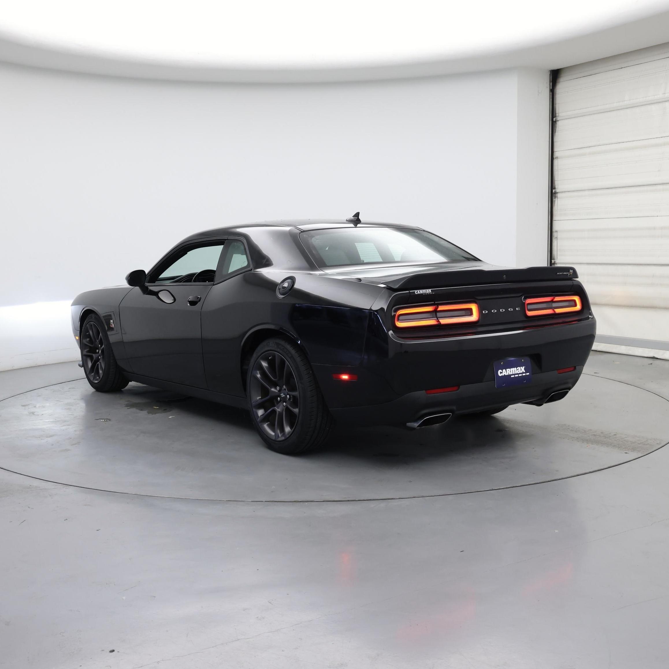 Thumbnail: 2022 Dodge Challenger - 2