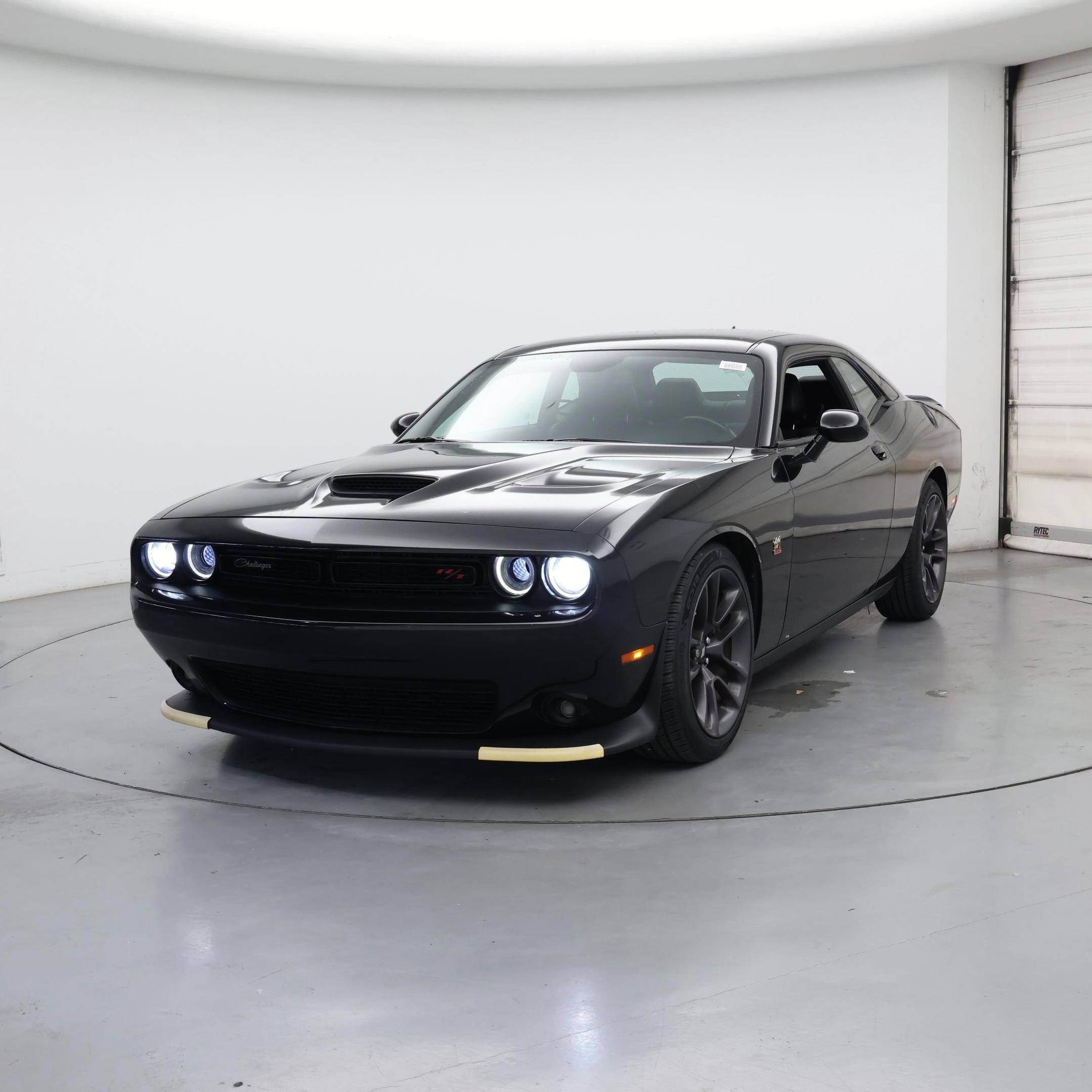 Thumbnail: 2022 Dodge Challenger - 4