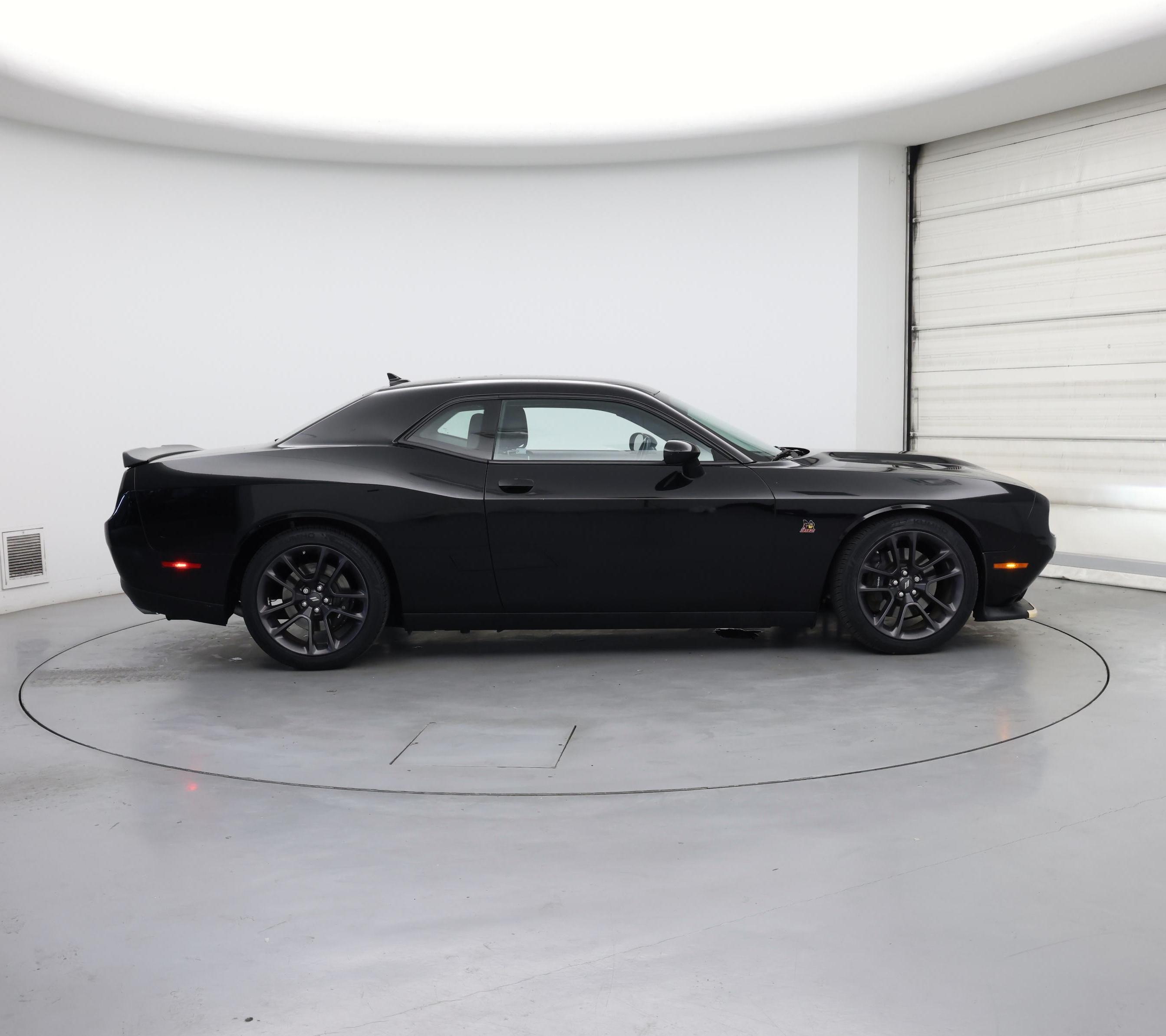 Thumbnail: 2022 Dodge Challenger - 7