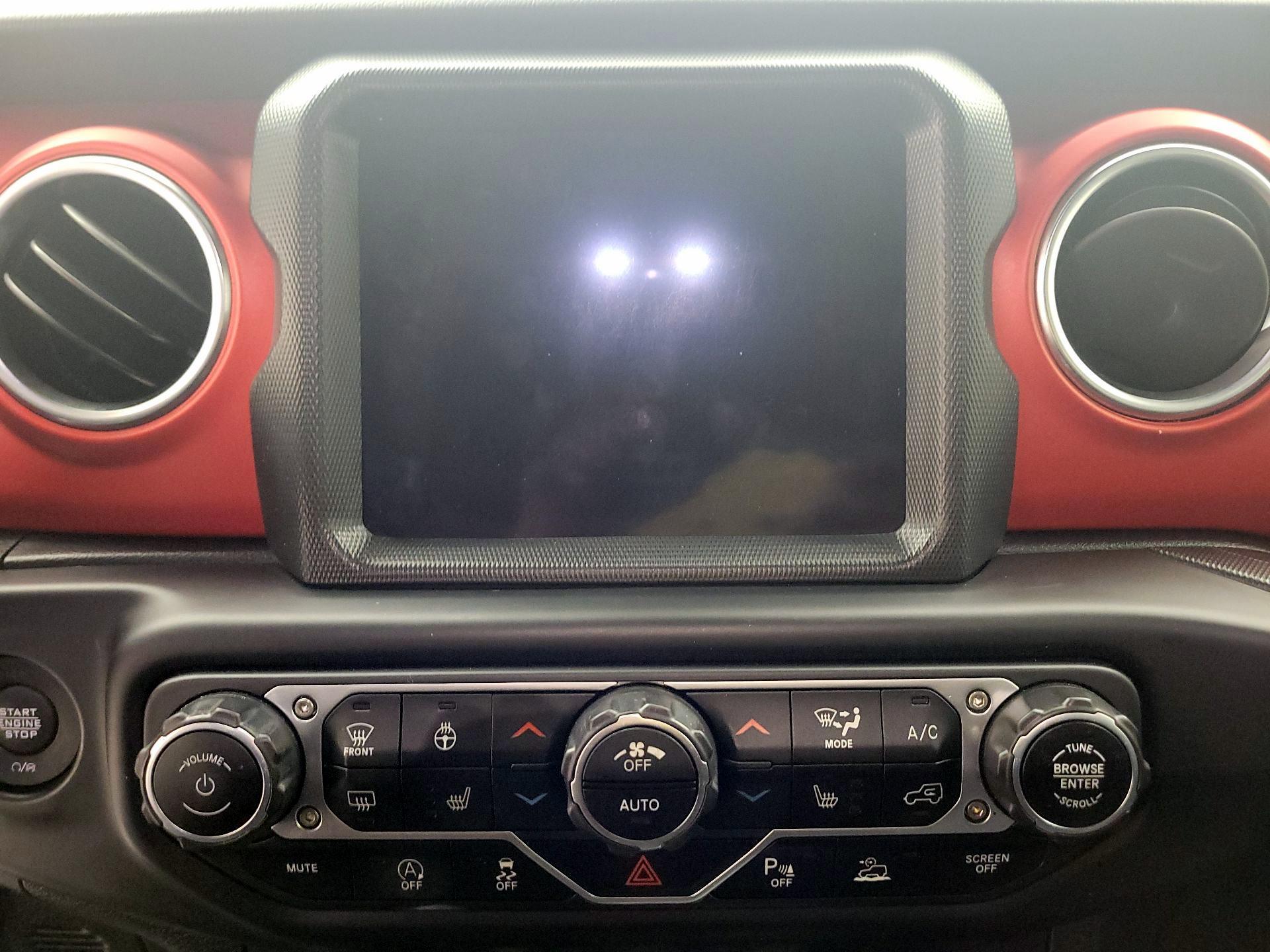 Thumbnail: 2021 Jeep Wrangler - 13