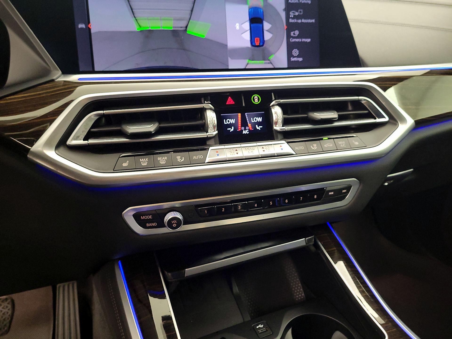 Thumbnail: 2020 BMW X5 - 17