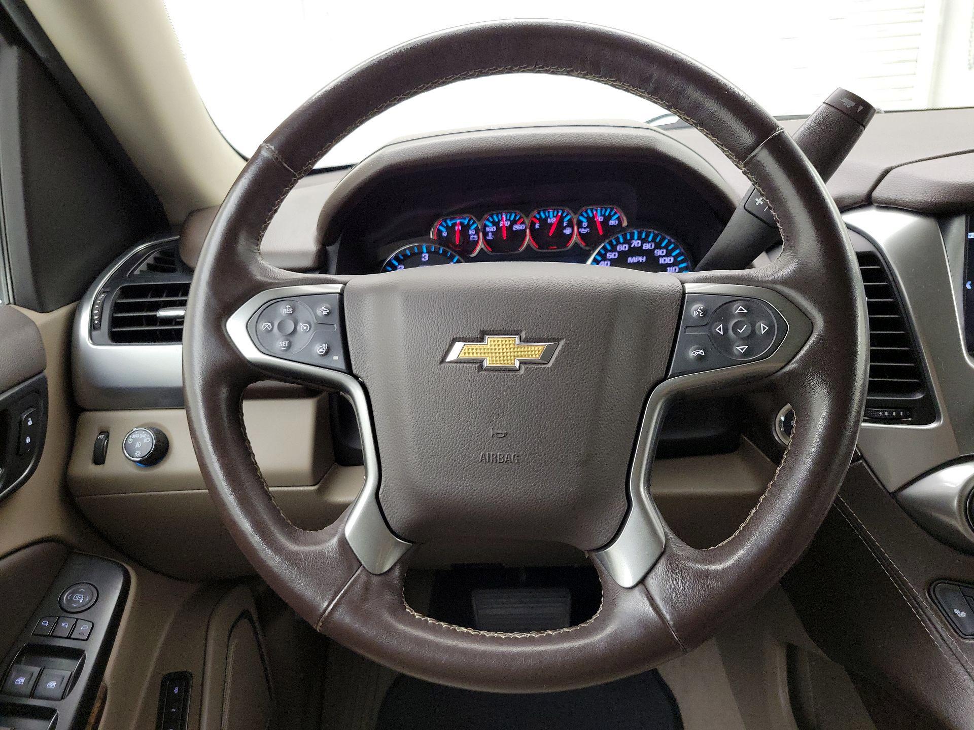 Thumbnail: 2020 Chevrolet Suburban - 10