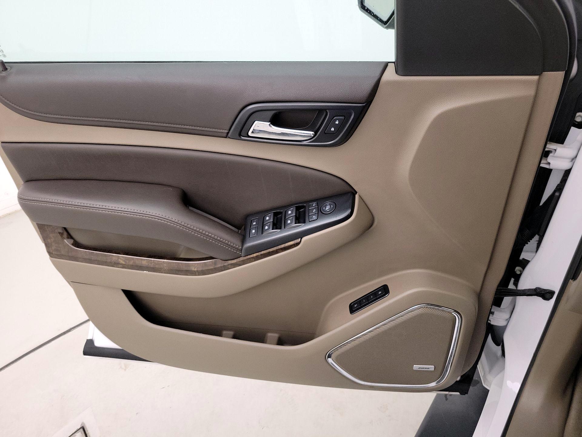 Thumbnail: 2020 Chevrolet Suburban - 12