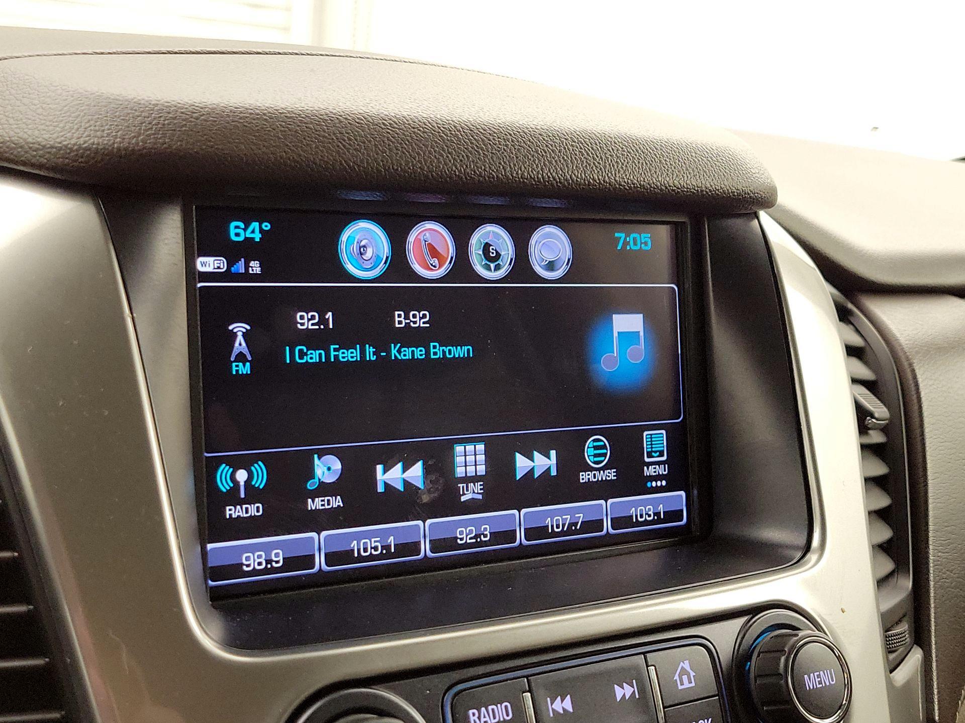 Thumbnail: 2020 Chevrolet Suburban - 15