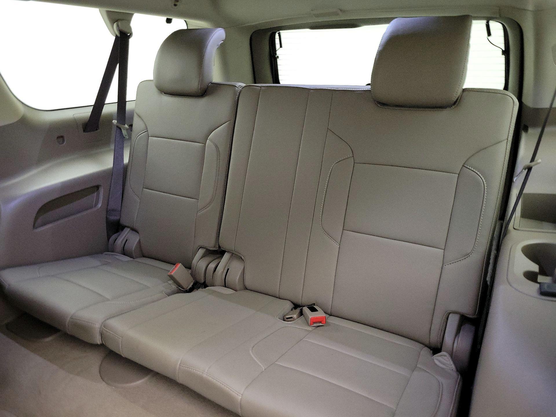 Thumbnail: 2020 Chevrolet Suburban - 20