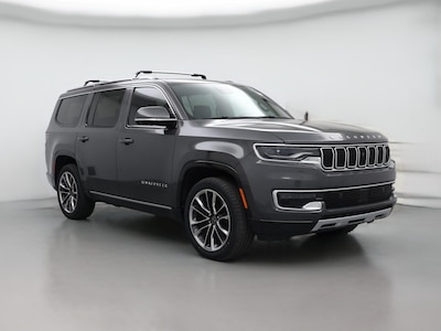 Gray 2022 Jeep Wagoneer Series III