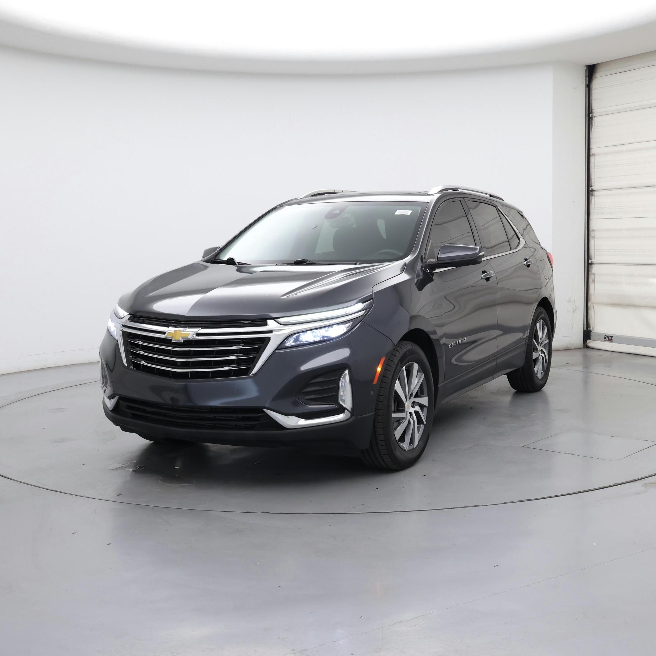 Thumbnail: 2022 Chevrolet Equinox - 4